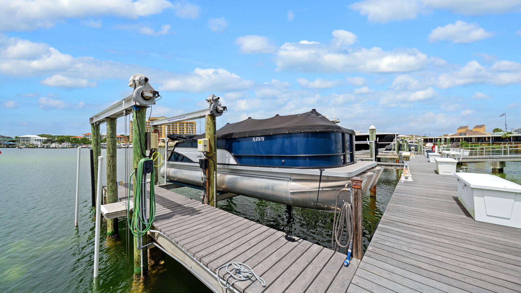 HARBOR LANDING - Residential