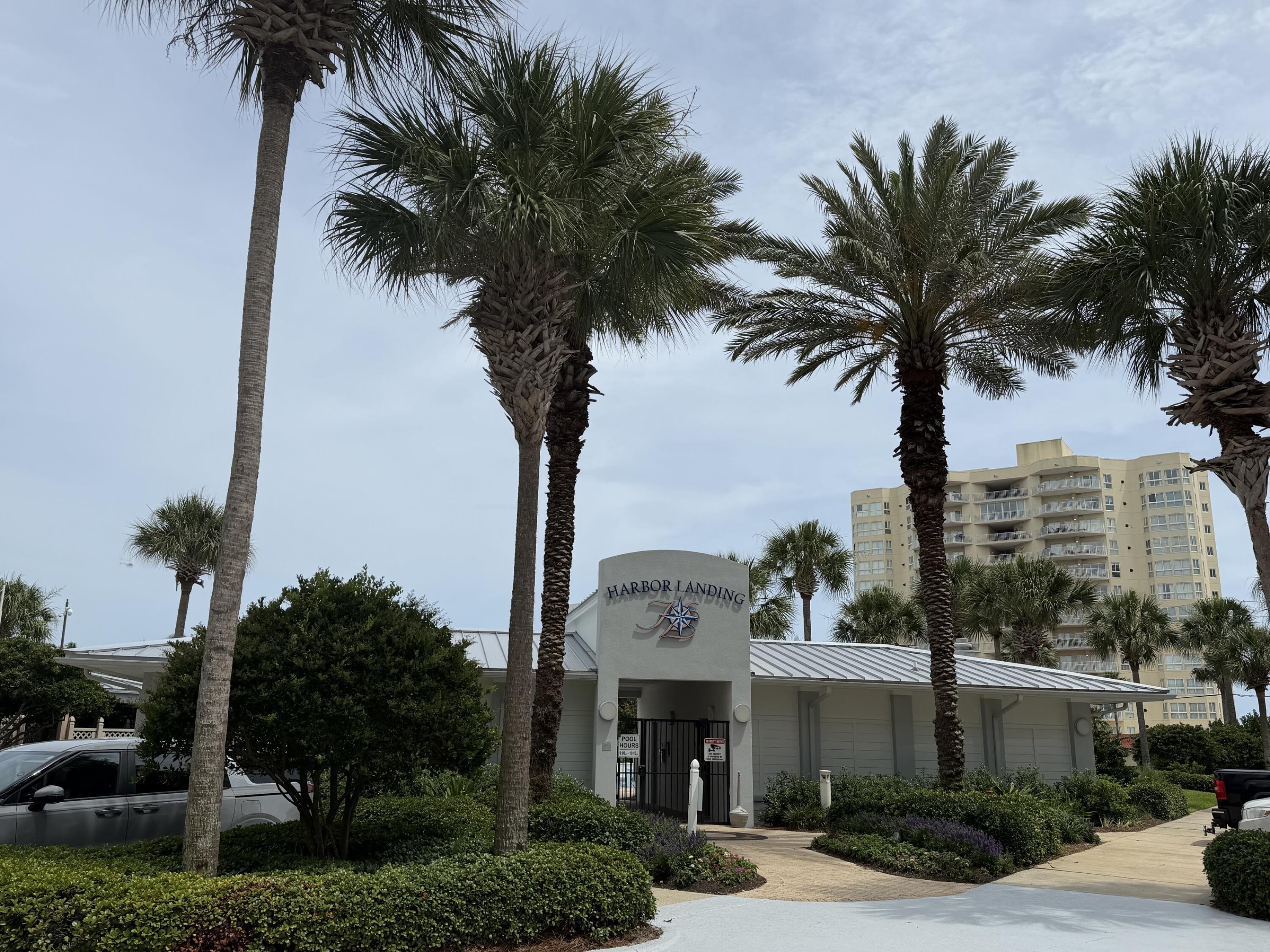 HARBOR LANDING - Residential