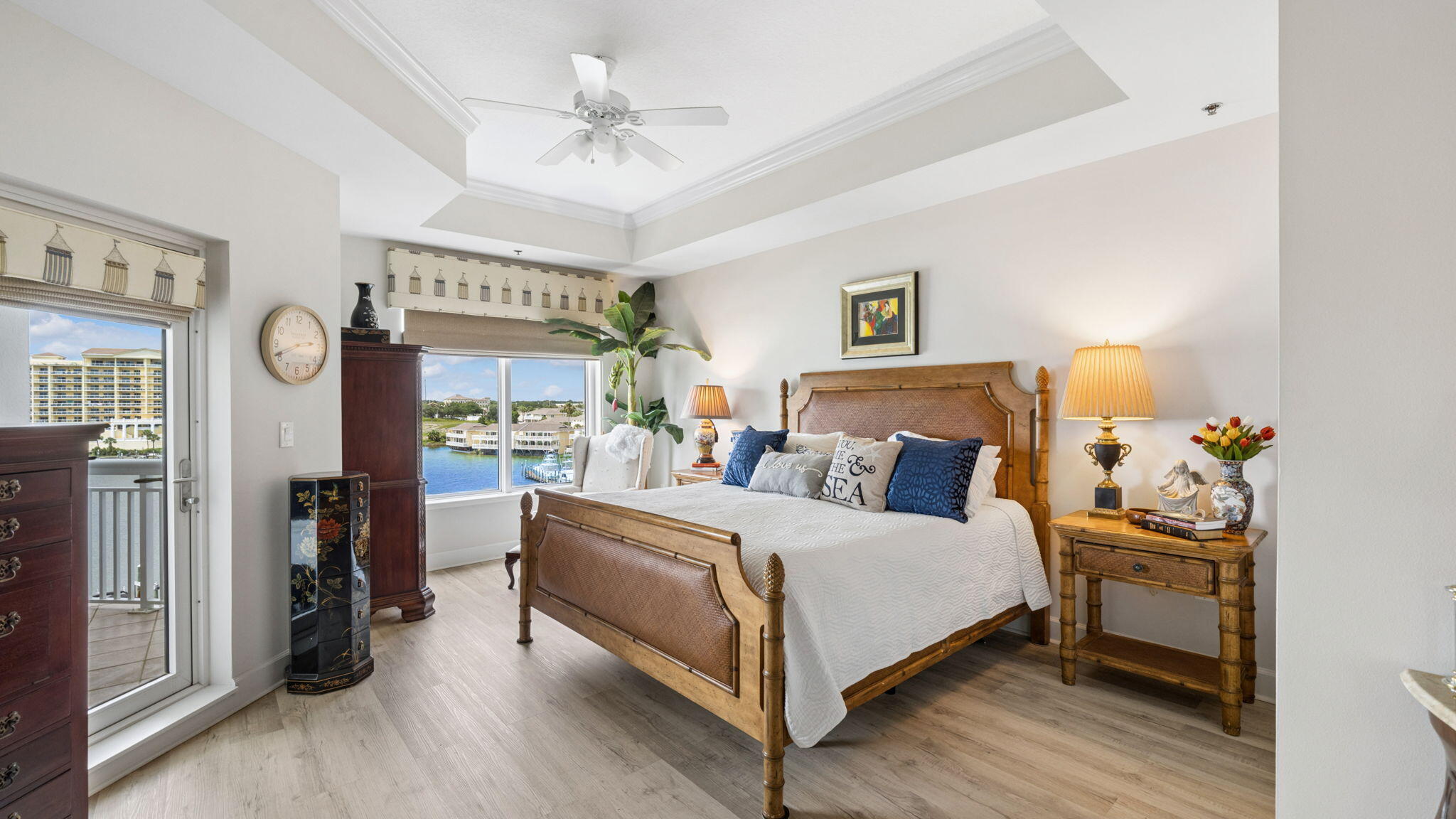 HARBOR LANDING - Residential