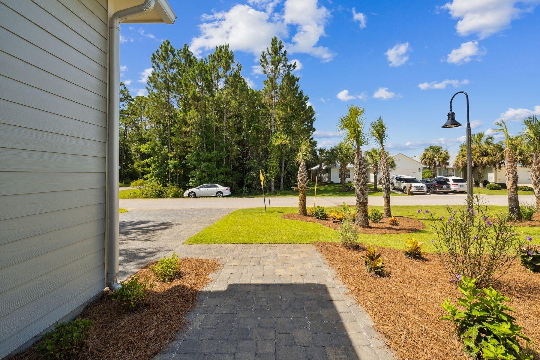 EAGLE BAY - Residential