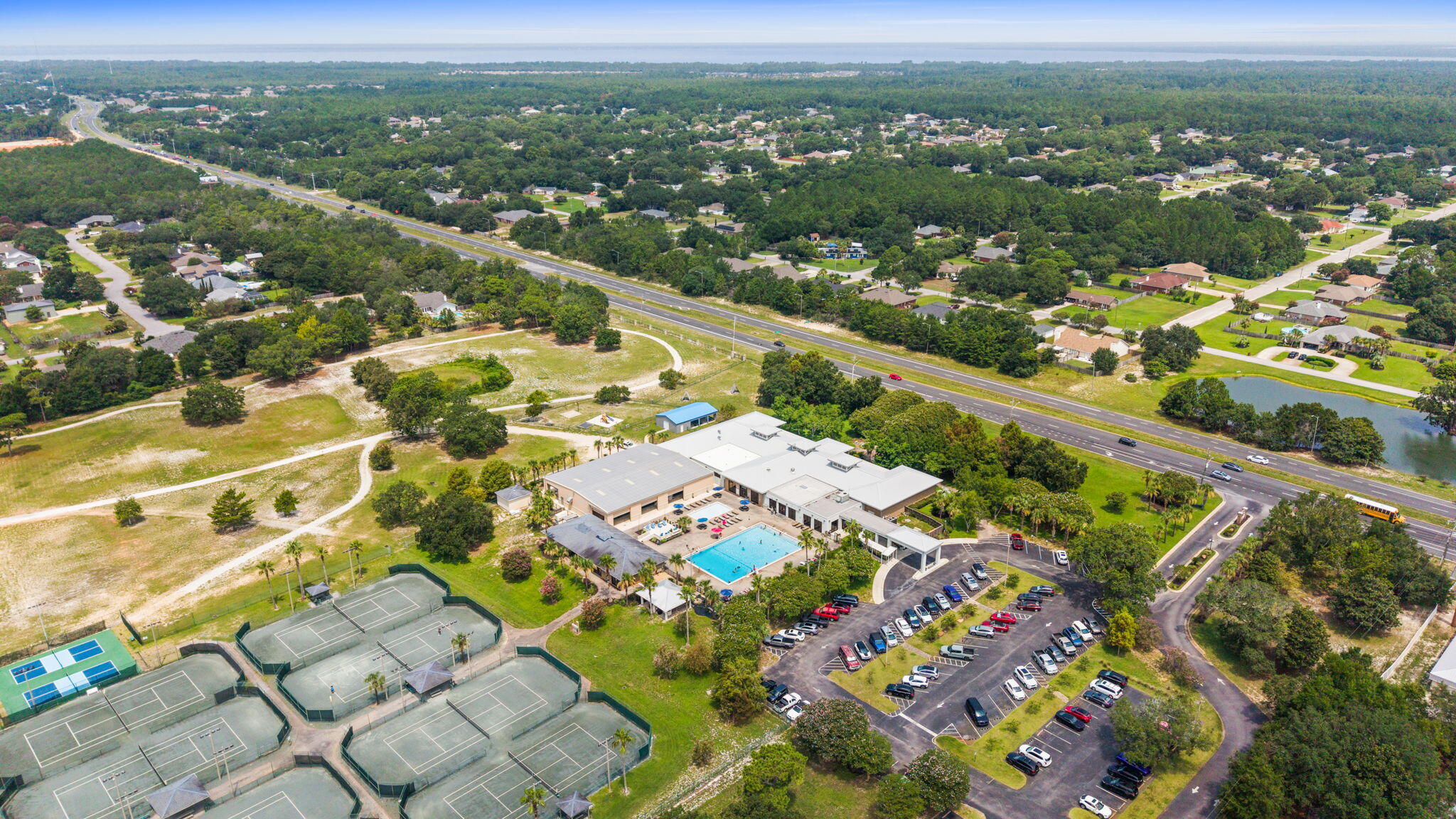HOLLEY BY THE SEA - Residential