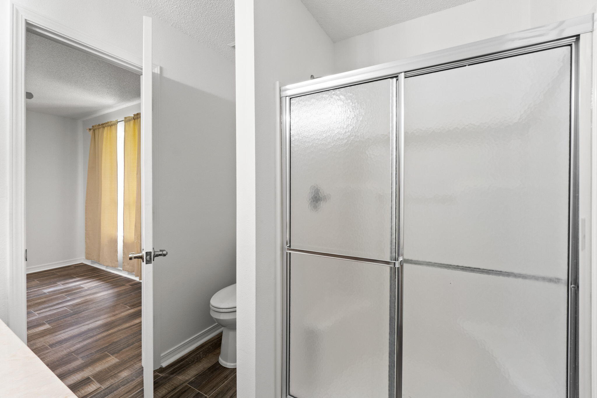 HOLLEY BY THE SEA - Residential