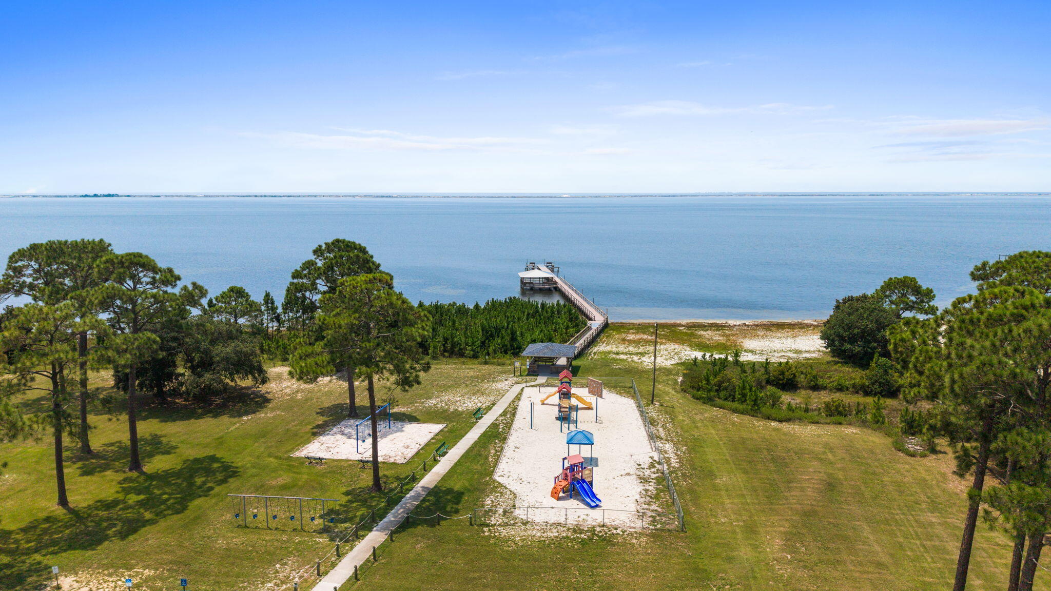 HOLLEY BY THE SEA - Residential