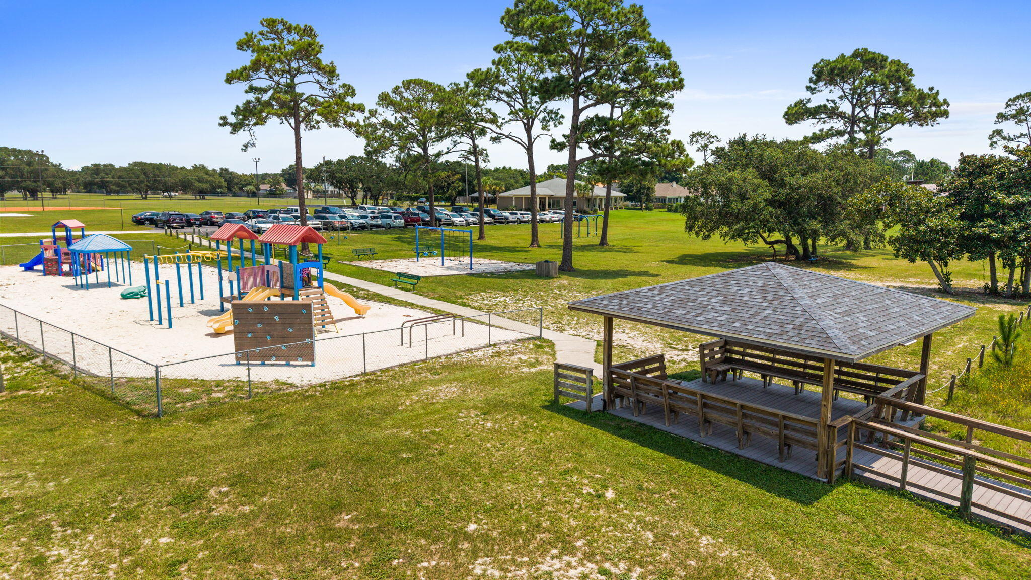 HOLLEY BY THE SEA - Residential
