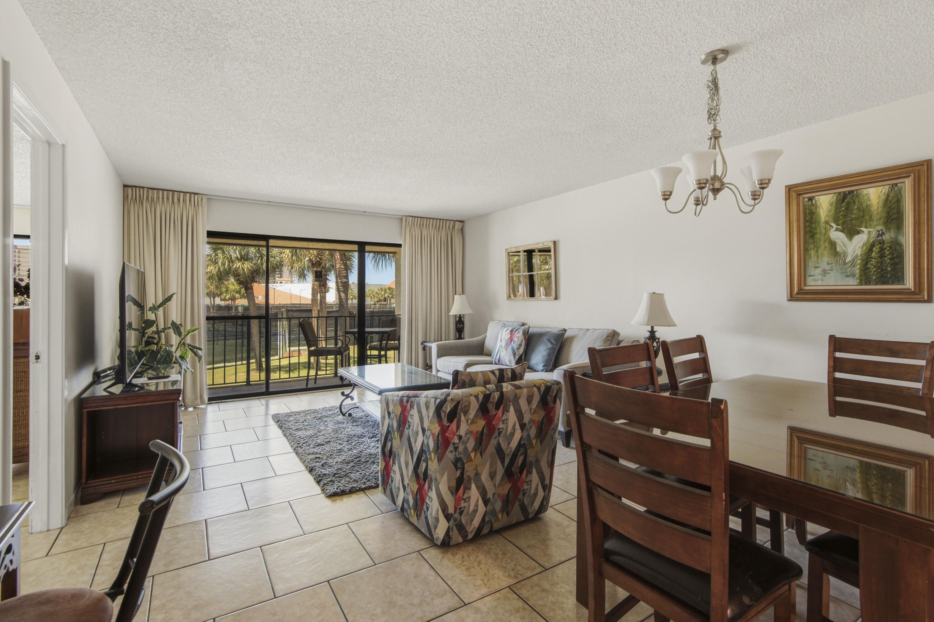 RIVER OAKS - Residential