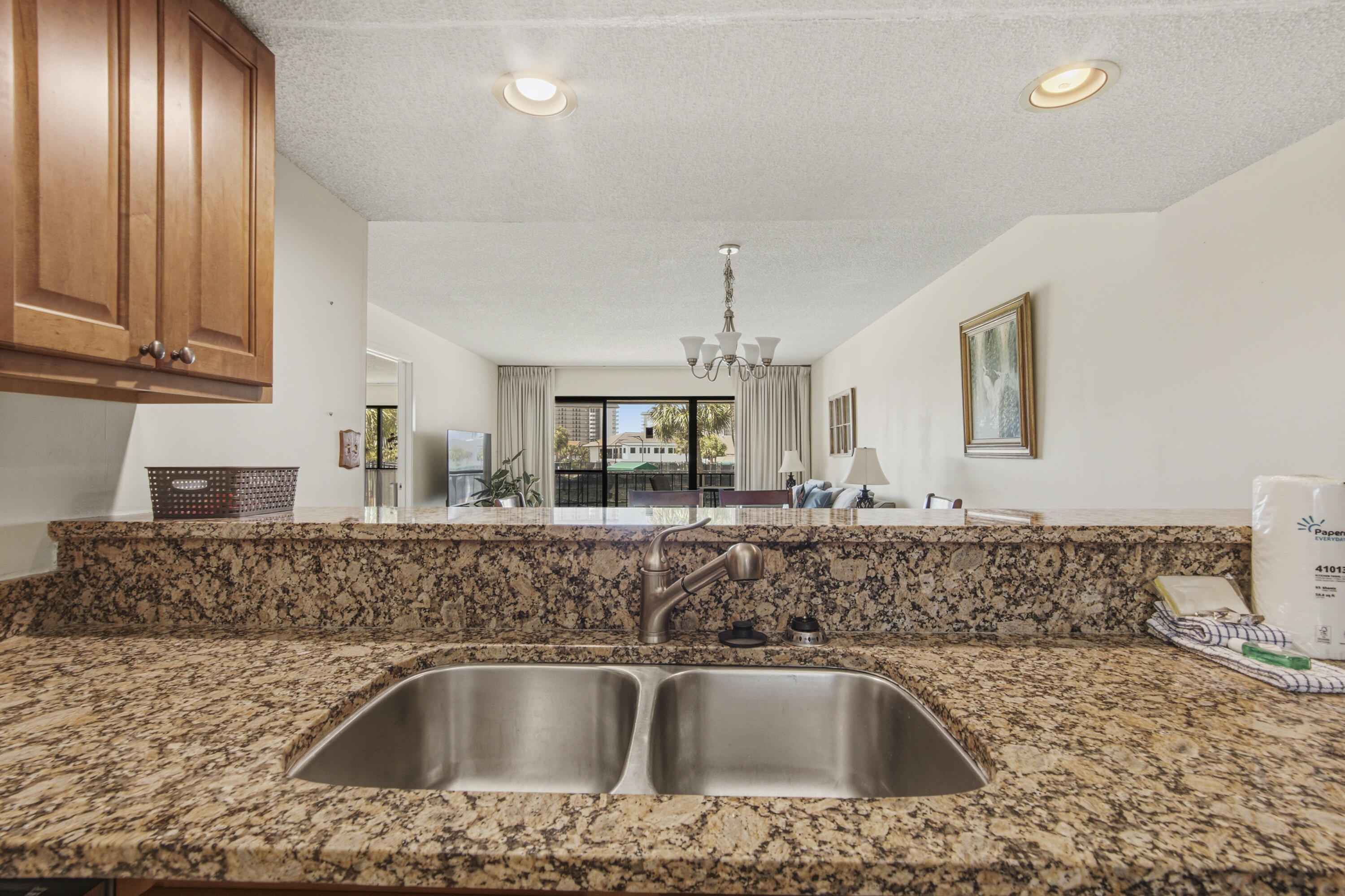 RIVER OAKS - Residential