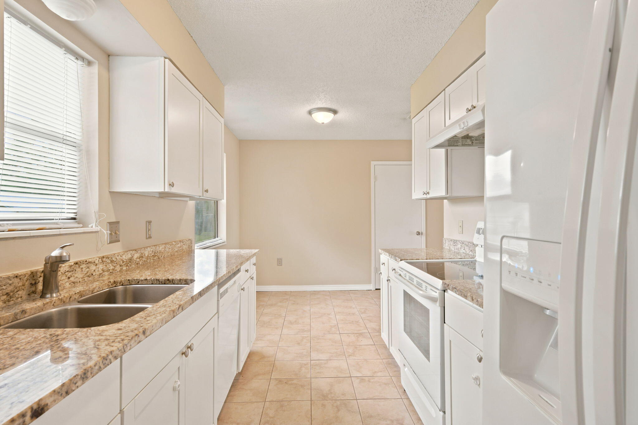 PINE MEADOWS - Residential