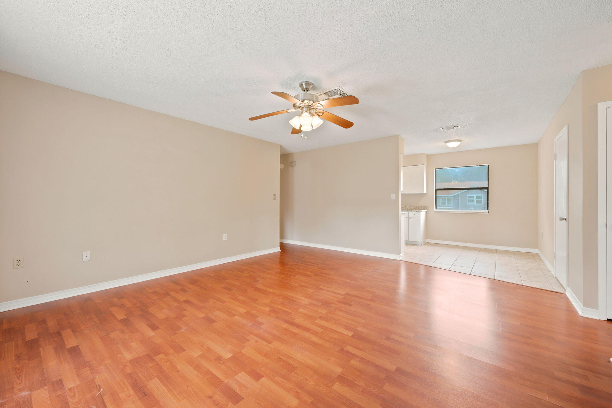 PINE MEADOWS - Residential