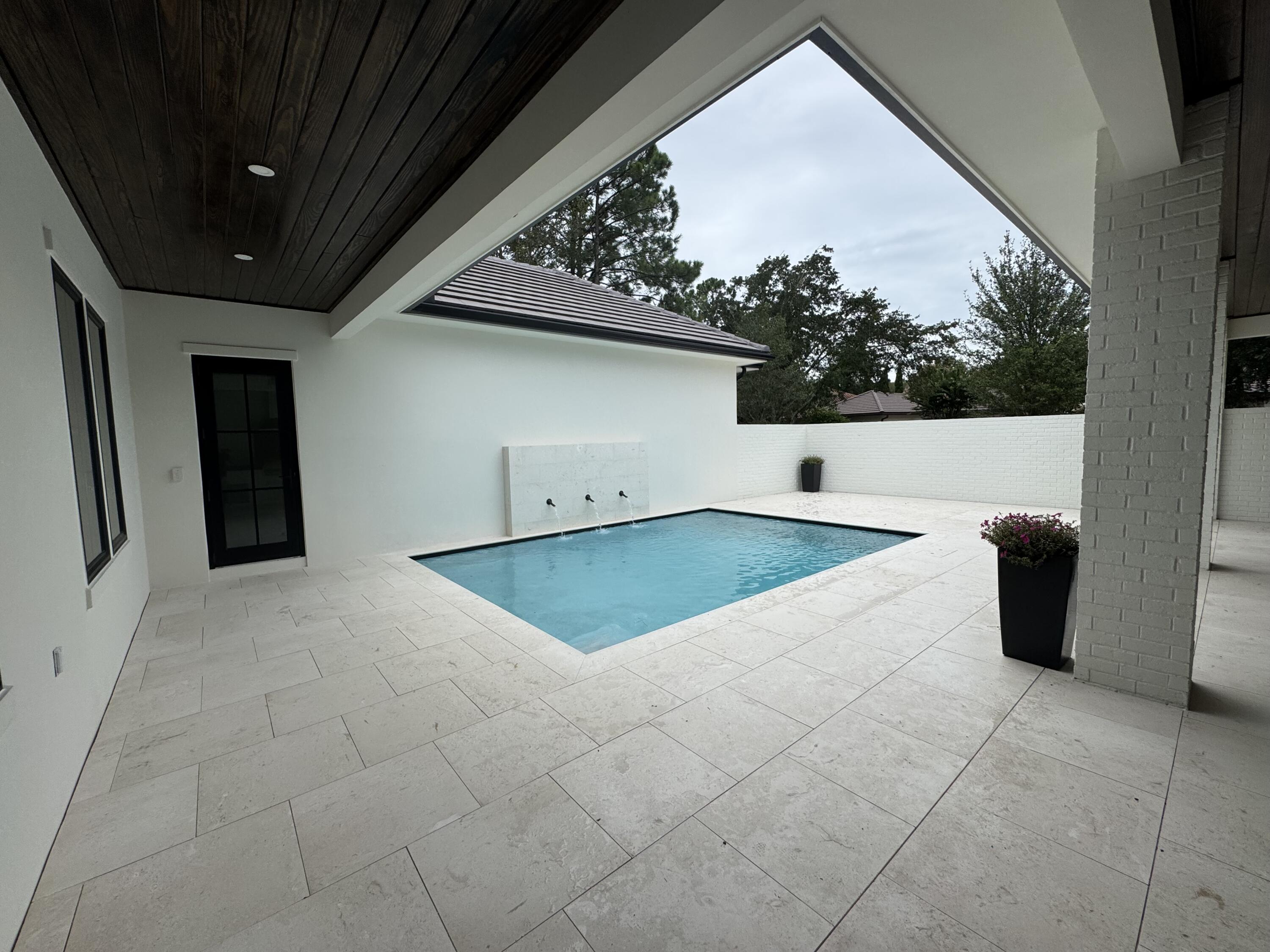 Burnt Pines Phase 2 - Residential