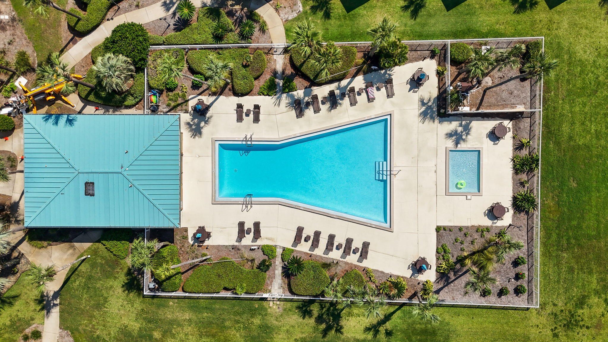 SILVER DUNES CONDO - Residential