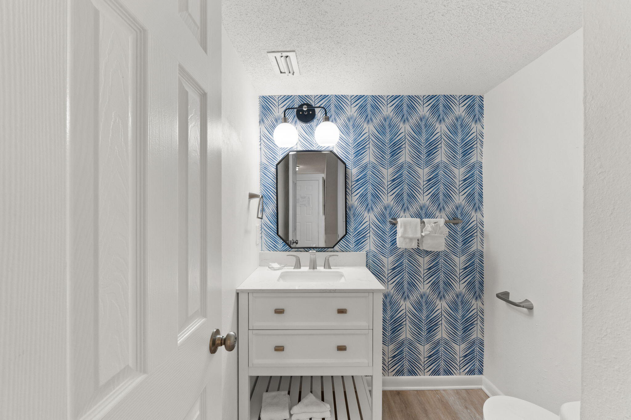 SILVER DUNES CONDO - Residential