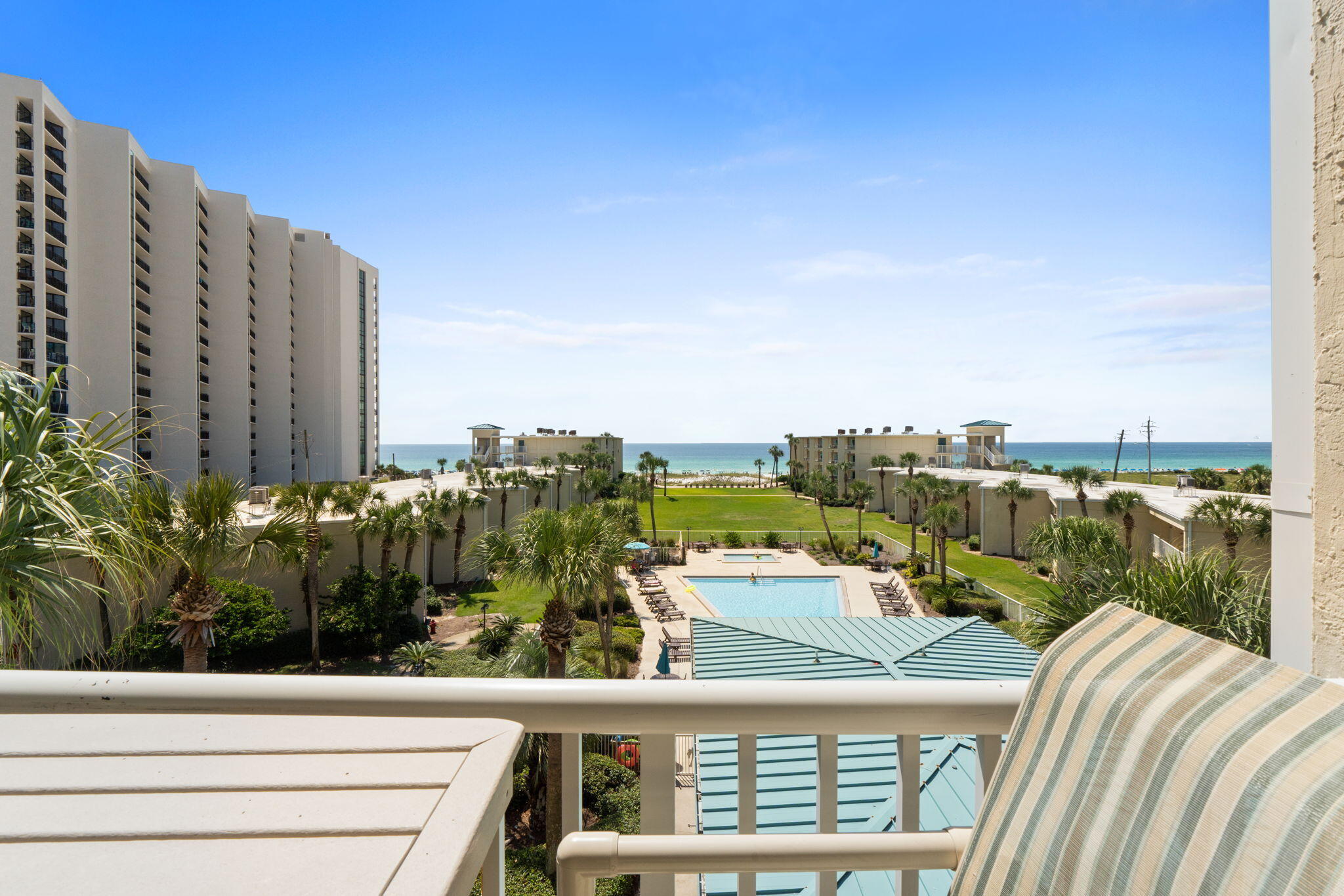 SILVER DUNES CONDO - Residential