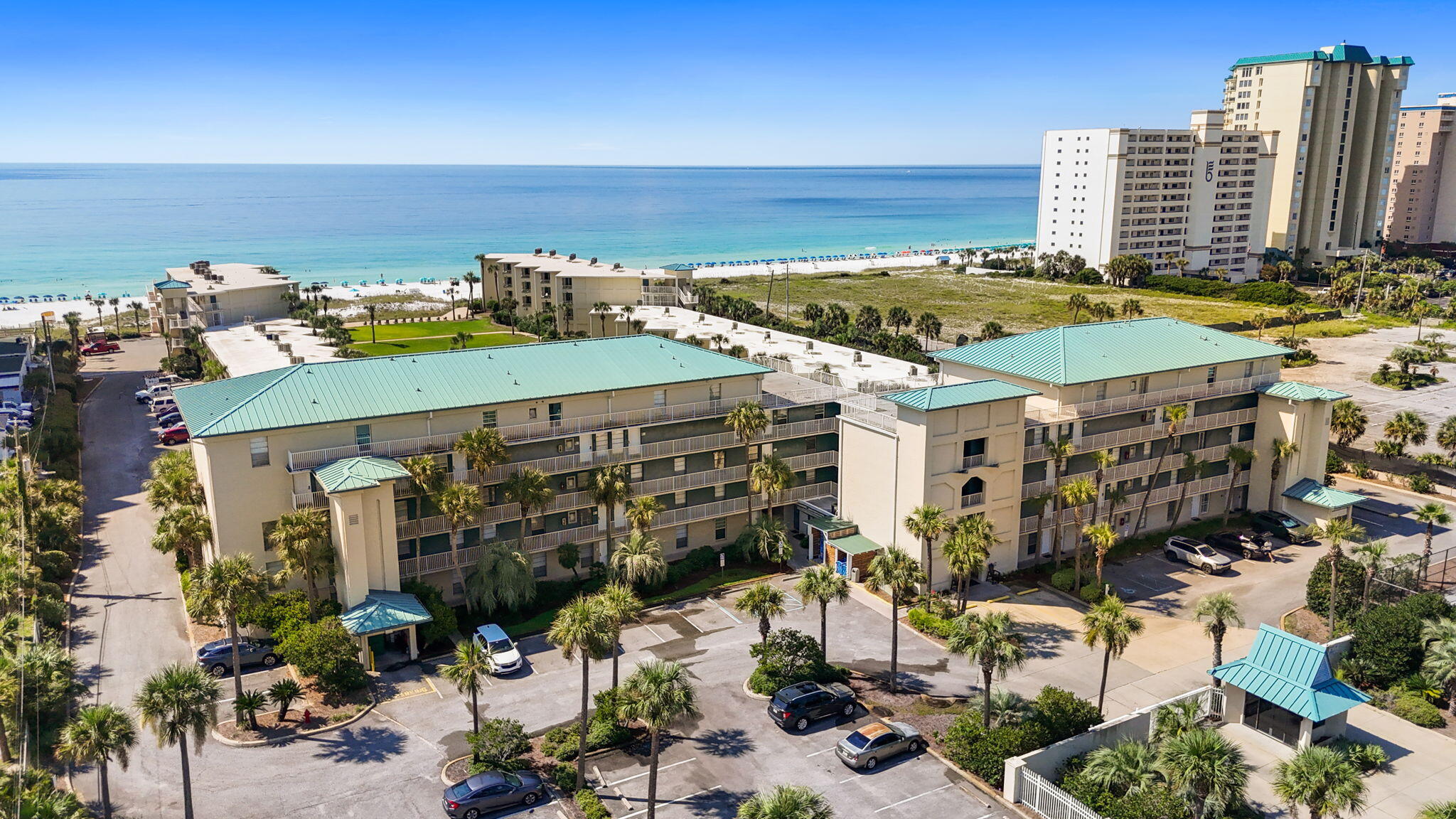 SILVER DUNES CONDO - Residential
