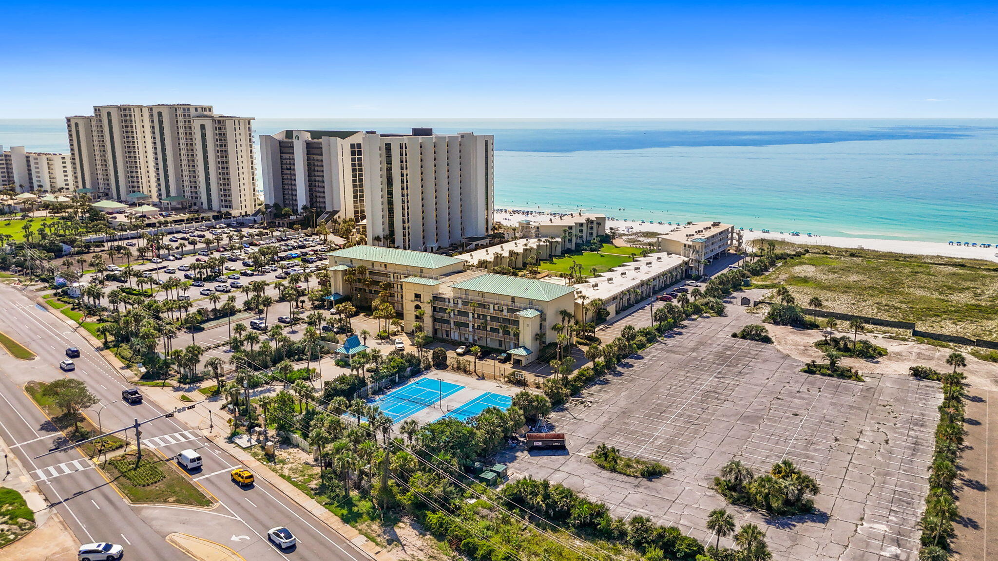 SILVER DUNES CONDO - Residential