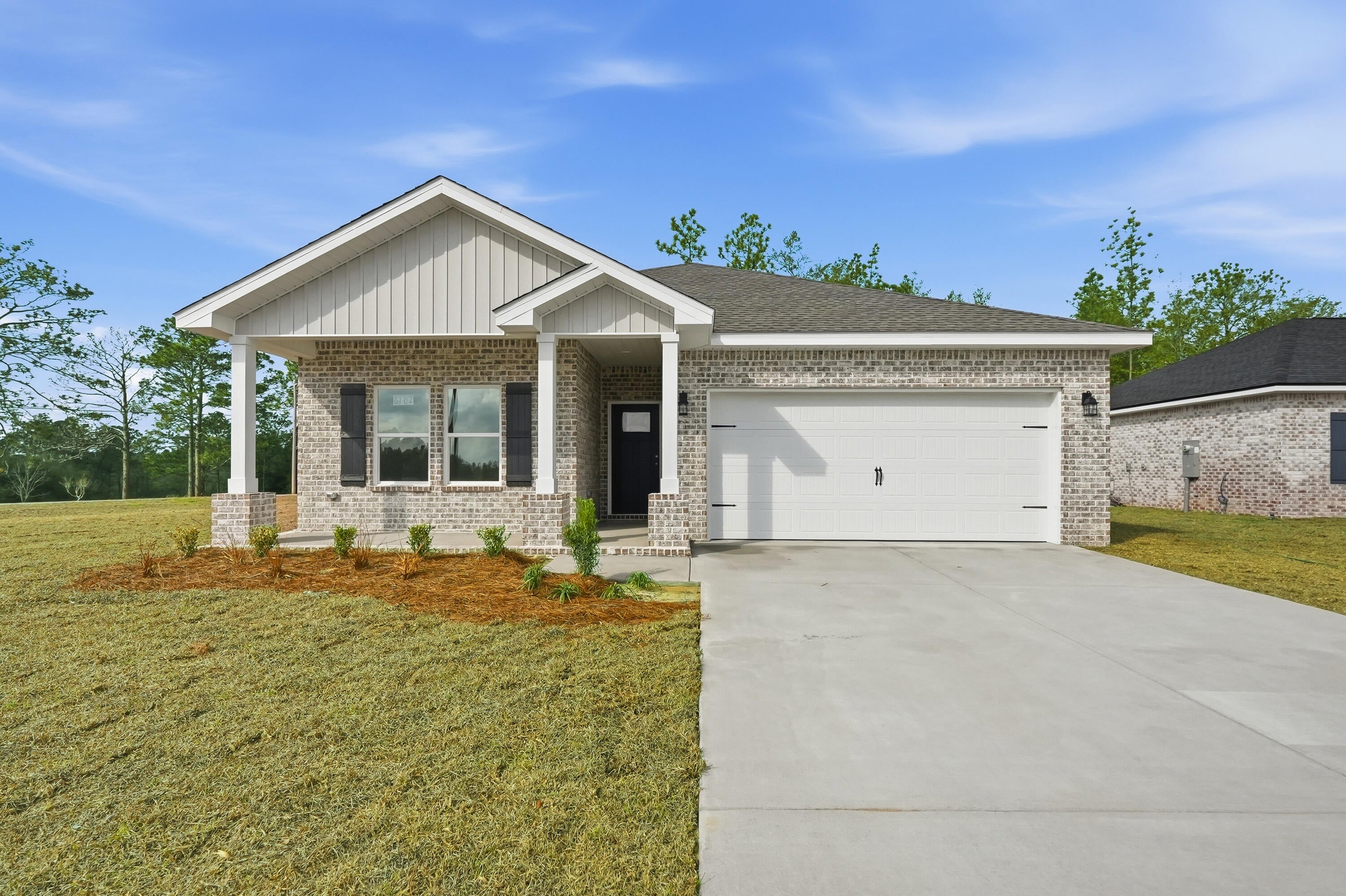 SOUTHERN CHARM - Residential