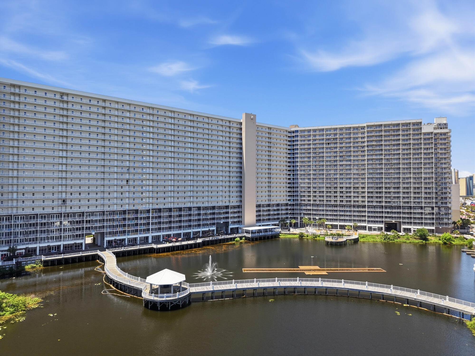 Laketown Wharf - Residential