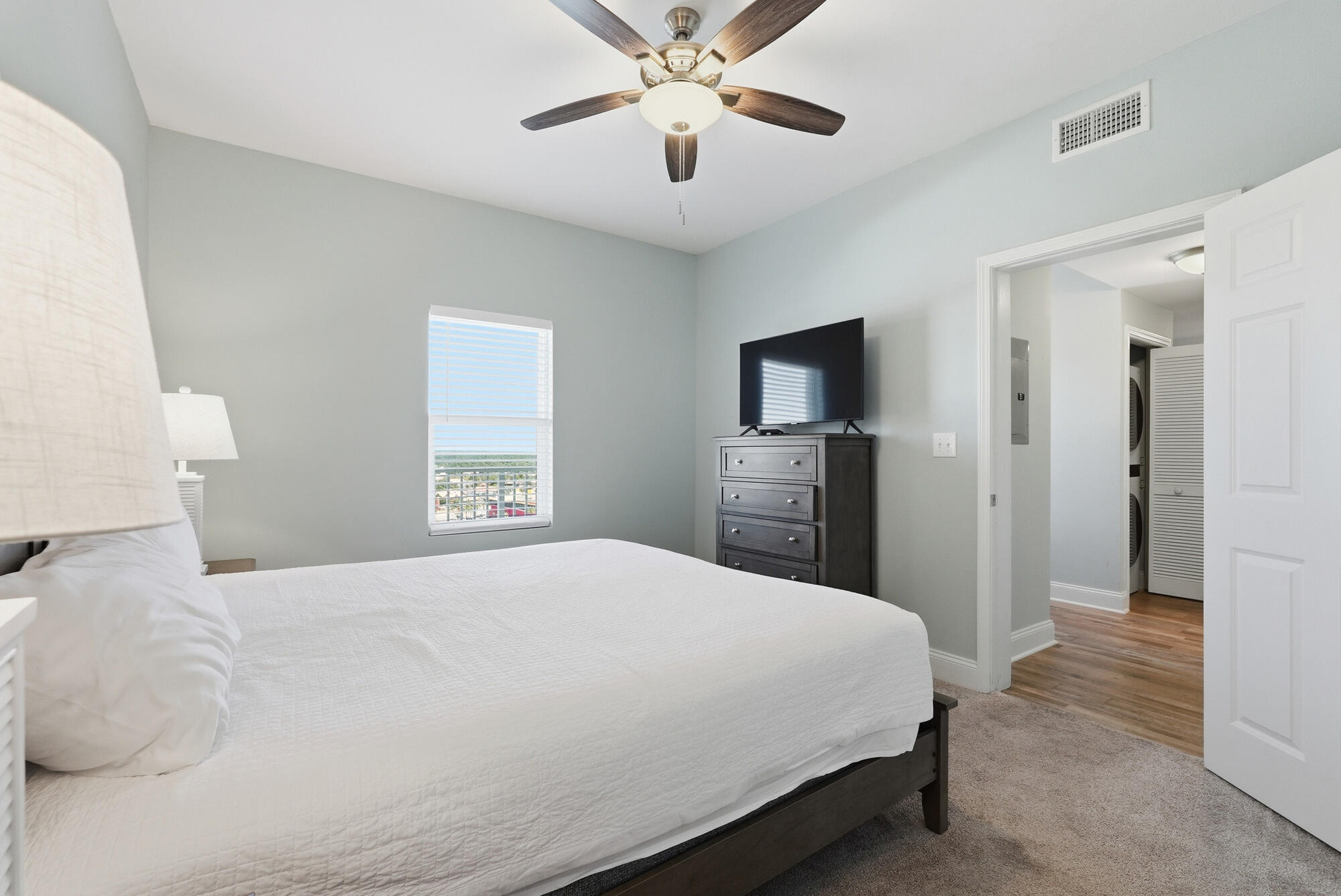 Laketown Wharf - Residential