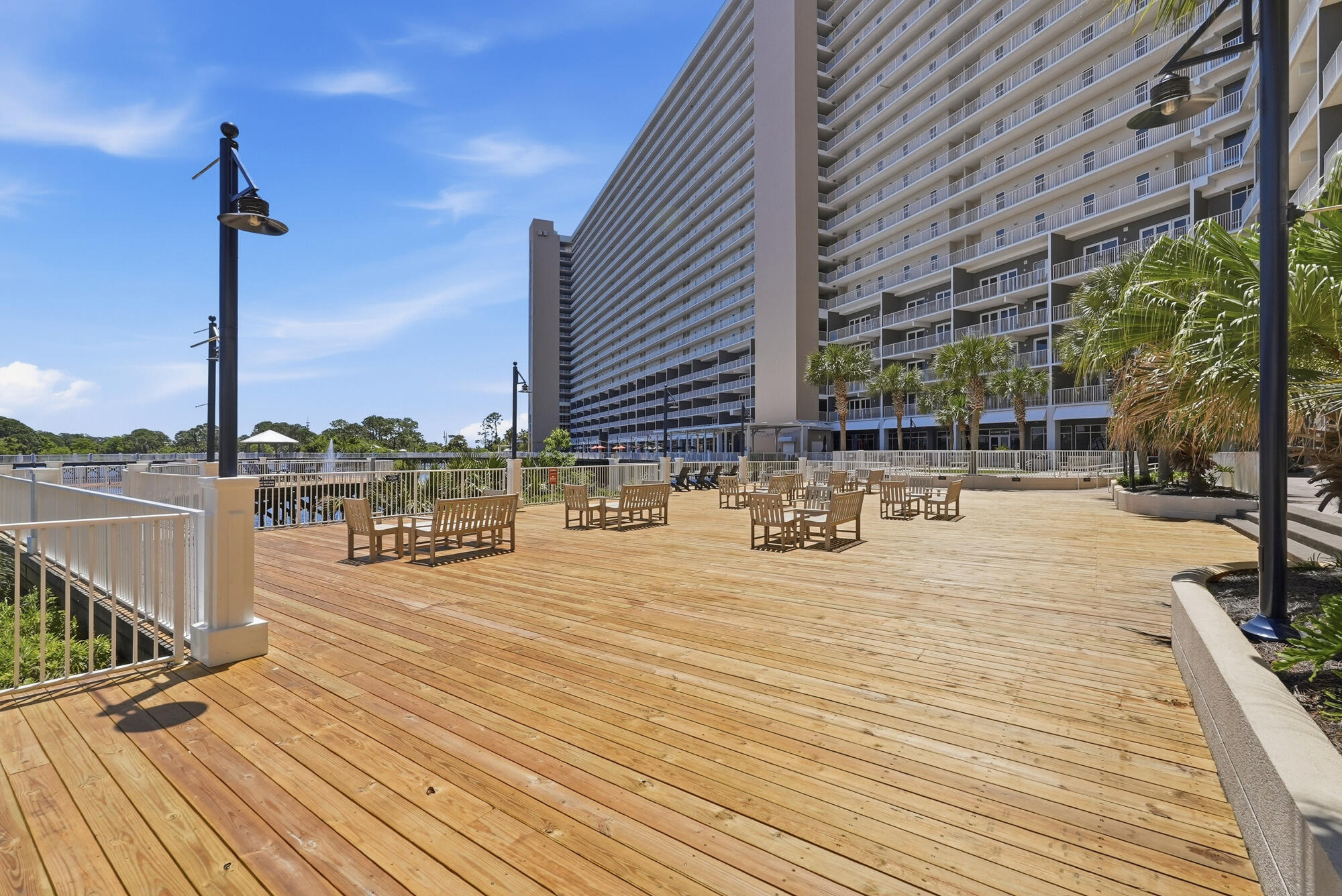 Laketown Wharf - Residential