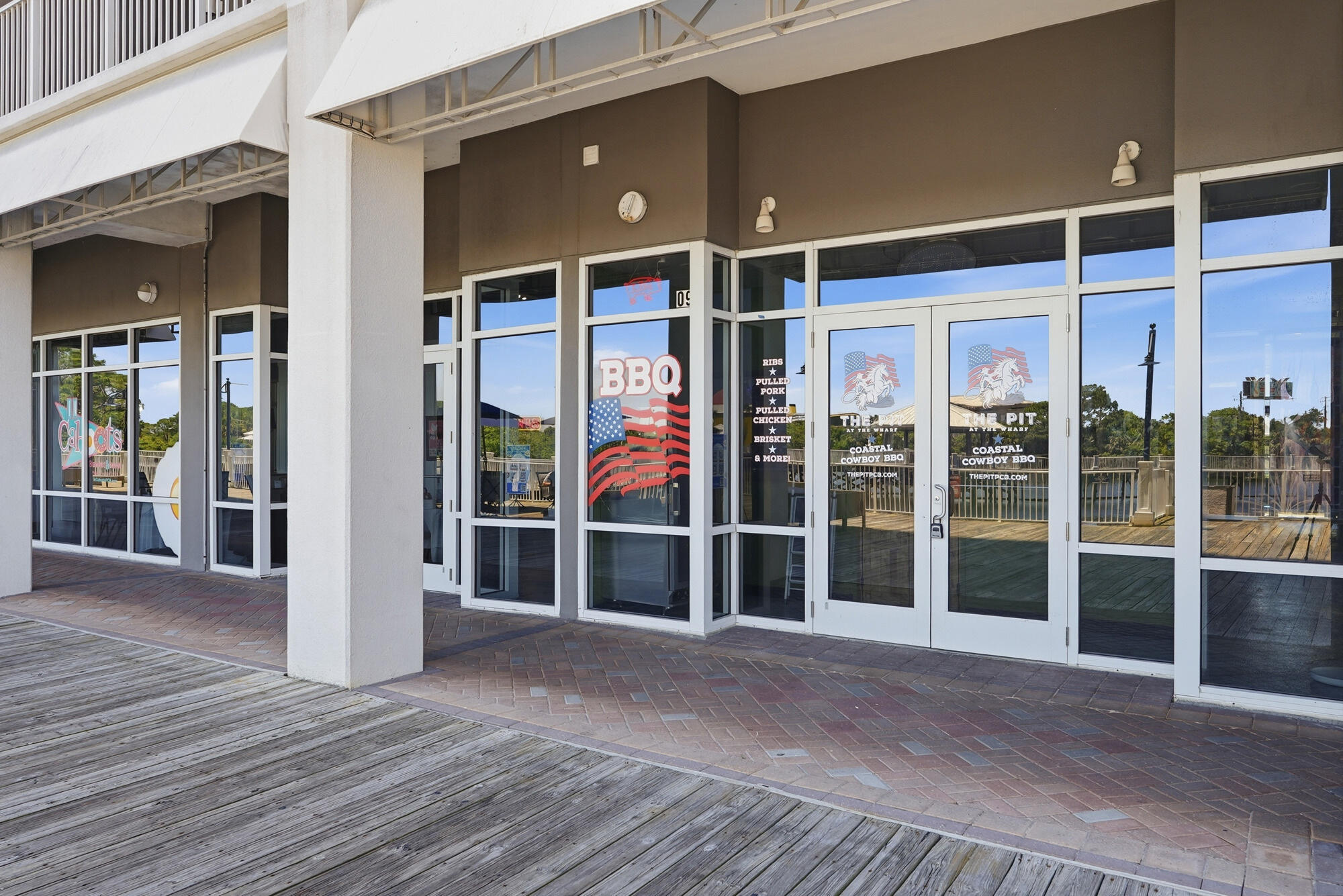 Laketown Wharf - Residential