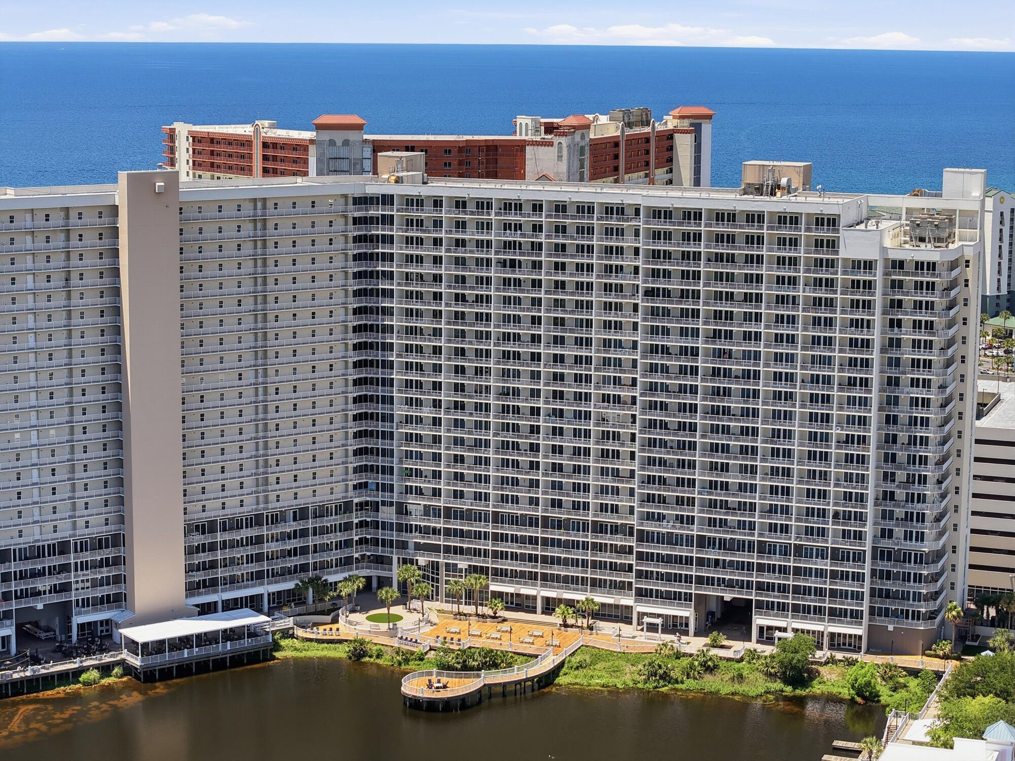 Laketown Wharf - Residential