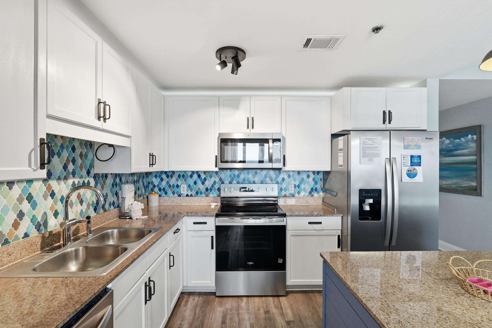 Laketown Wharf - Residential
