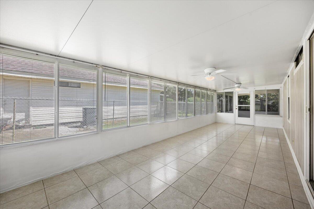WYNNEHAVEN BEACH ESTATES - Residential