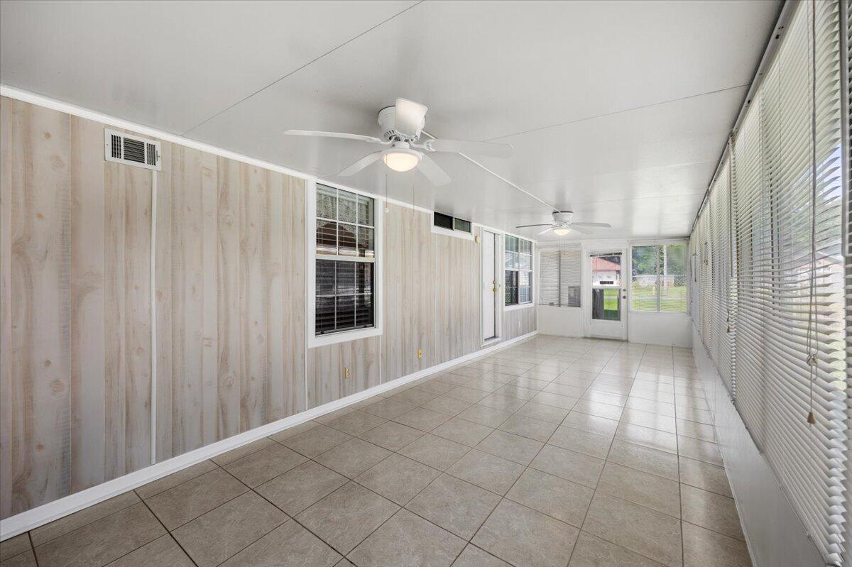 WYNNEHAVEN BEACH ESTATES - Residential