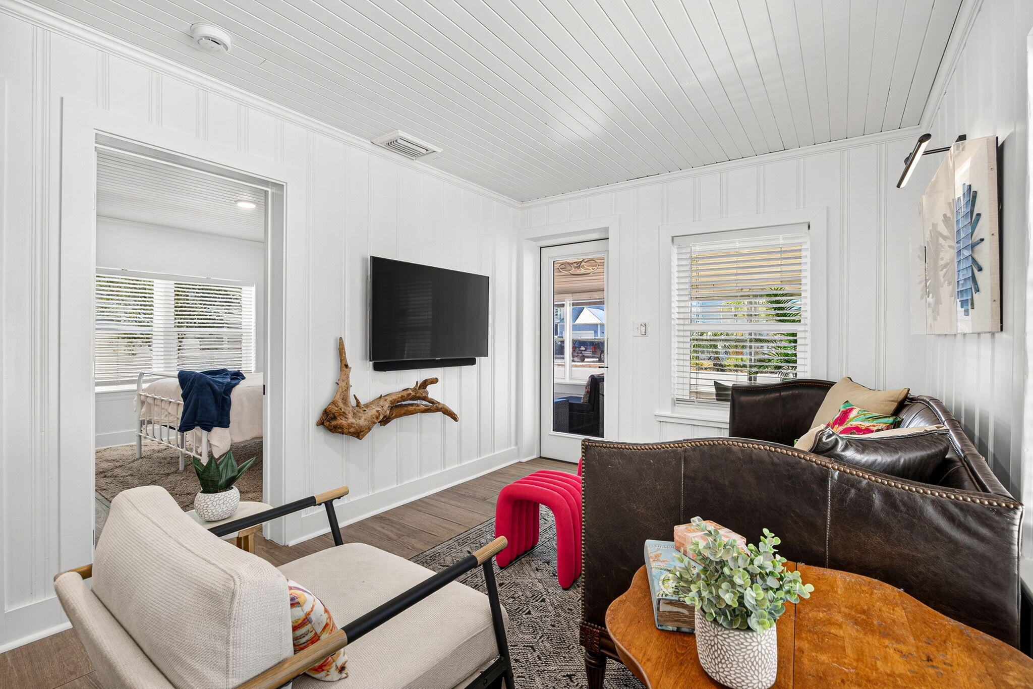 BID-A-WEE S/D - Residential