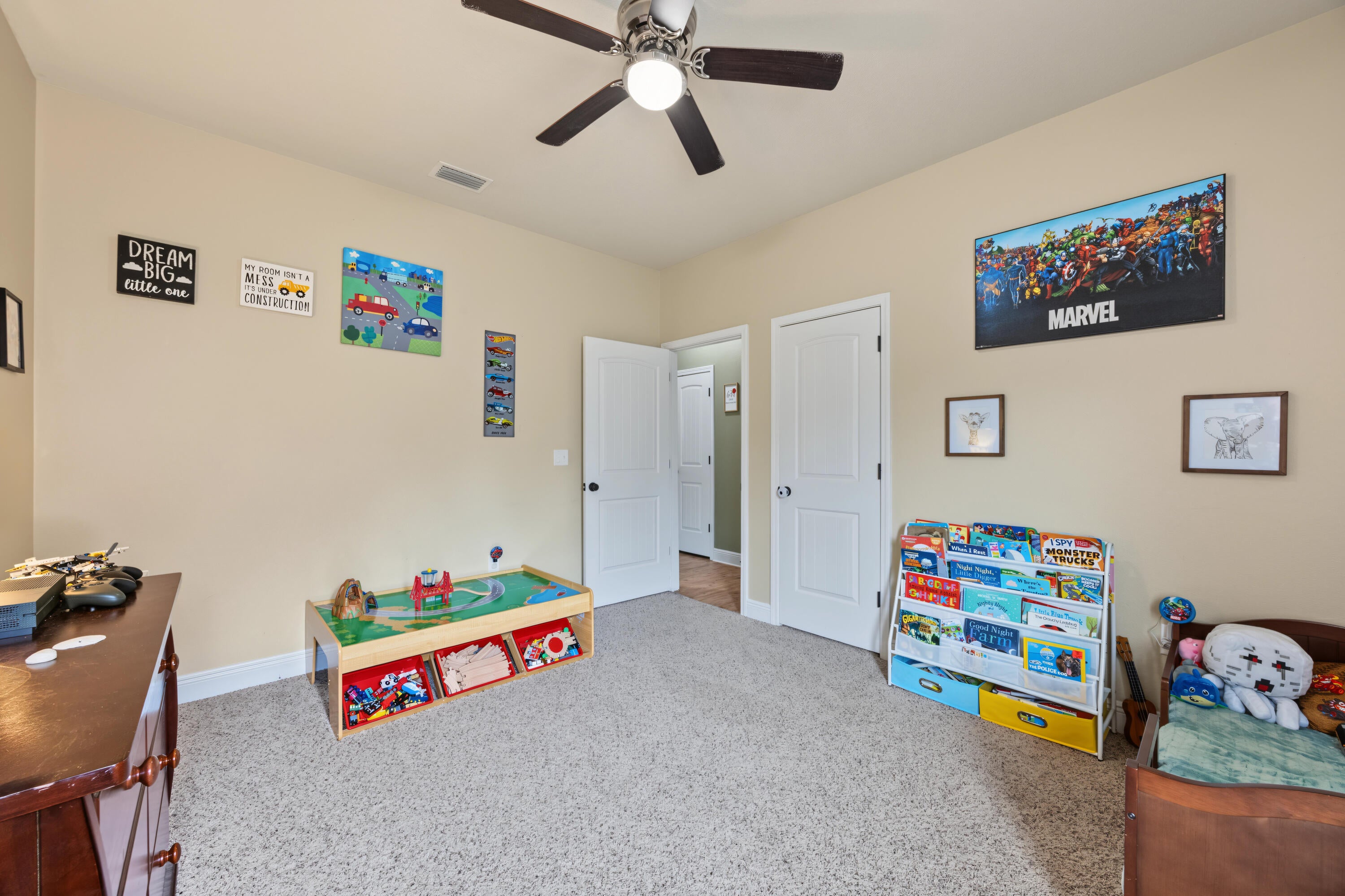 Redstone Commons - Residential