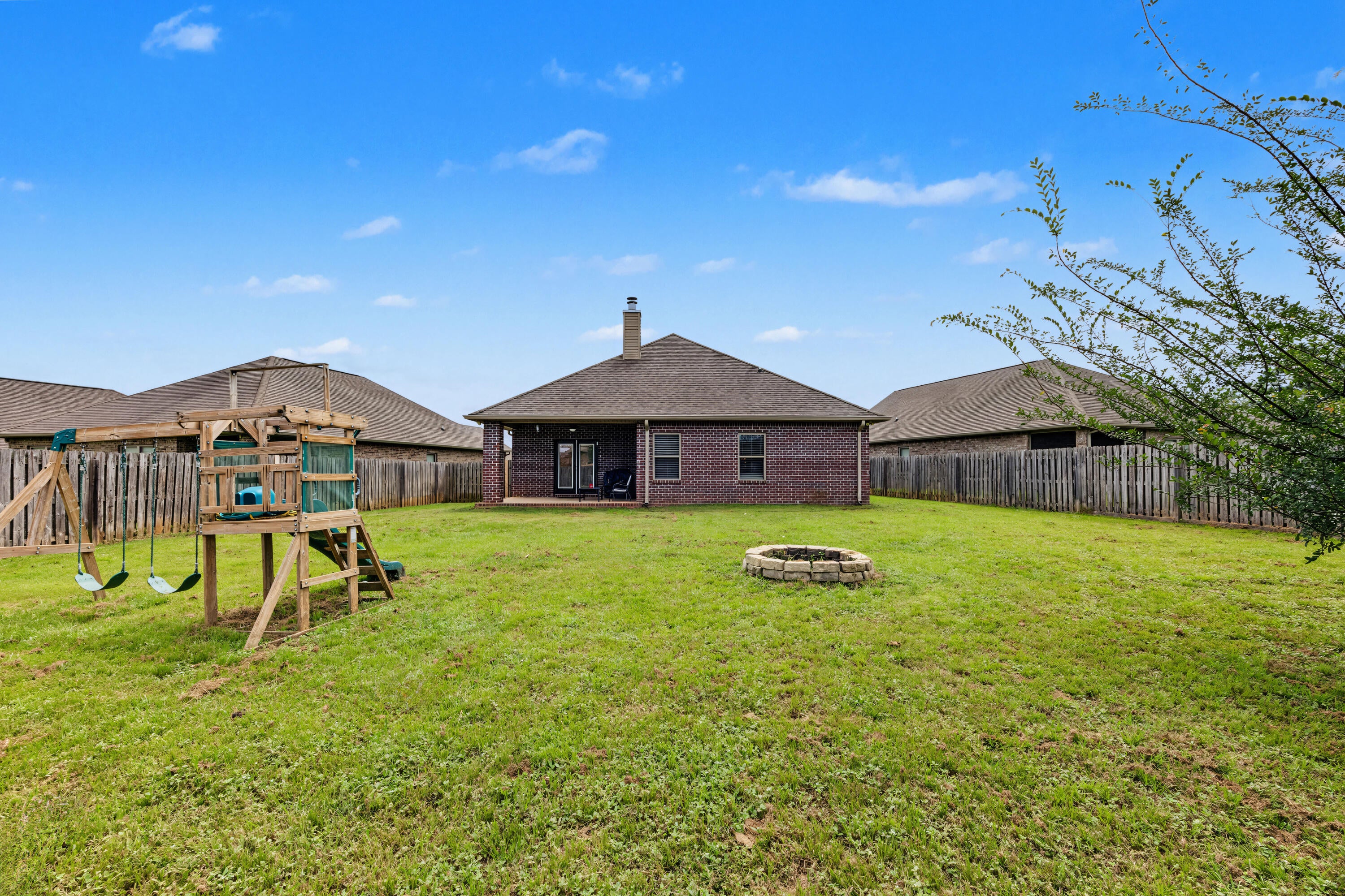 Redstone Commons - Residential