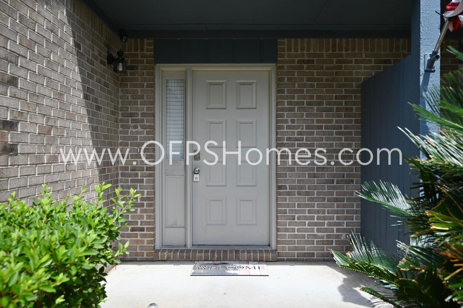 ROCKY BAYOU T/H - Residential Lease