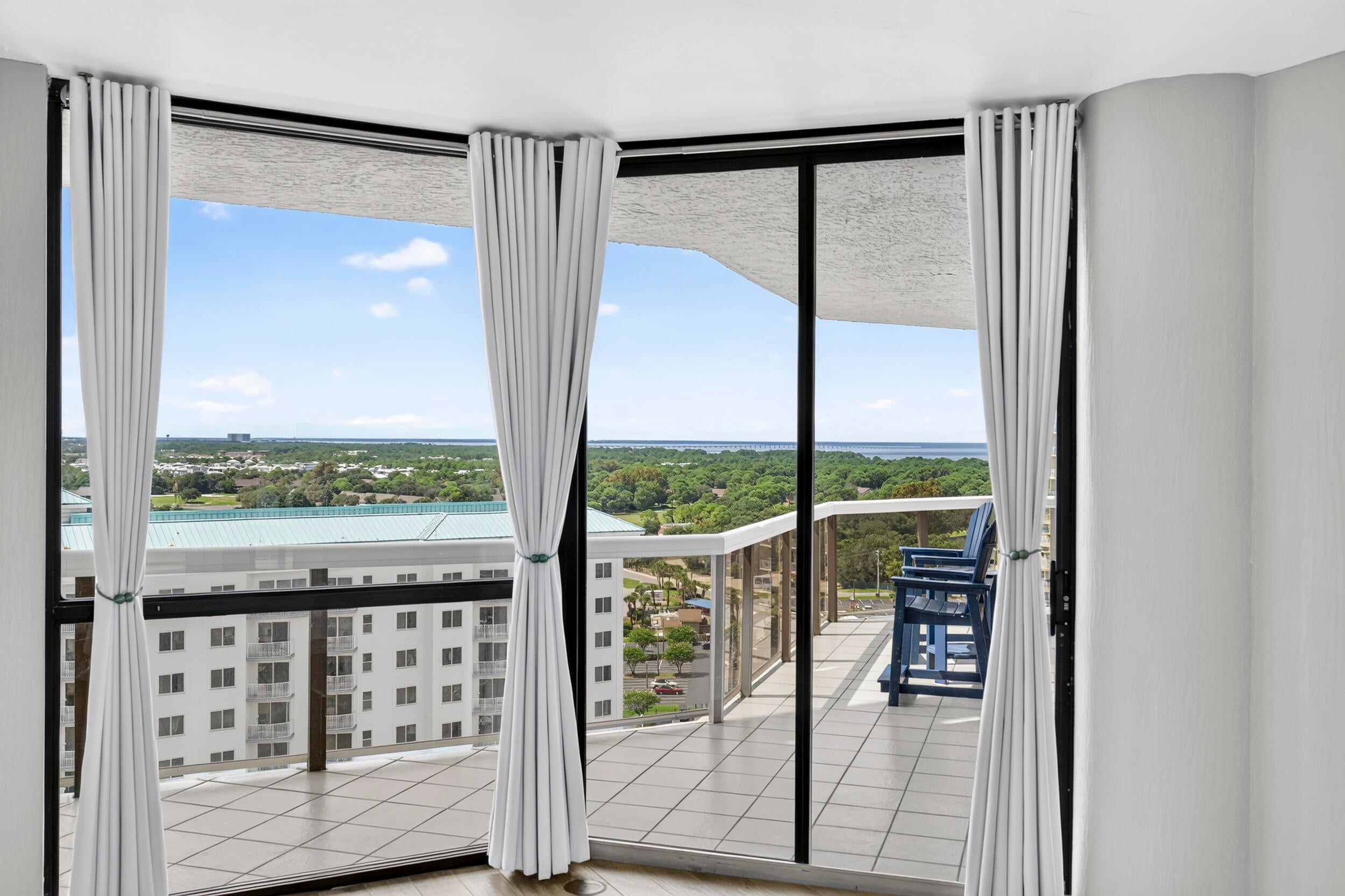 DESTIN SURFSIDE CONDO - Residential