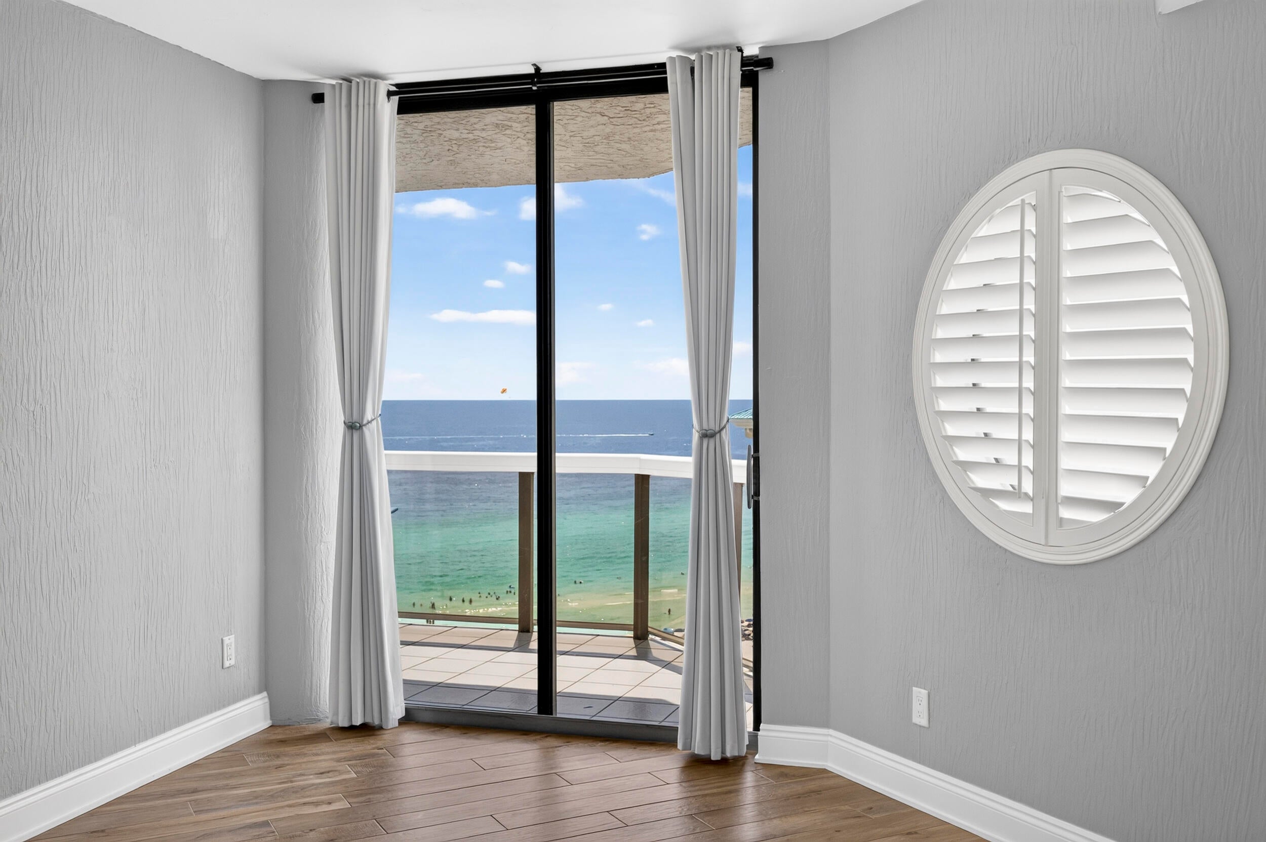 DESTIN SURFSIDE CONDO - Residential