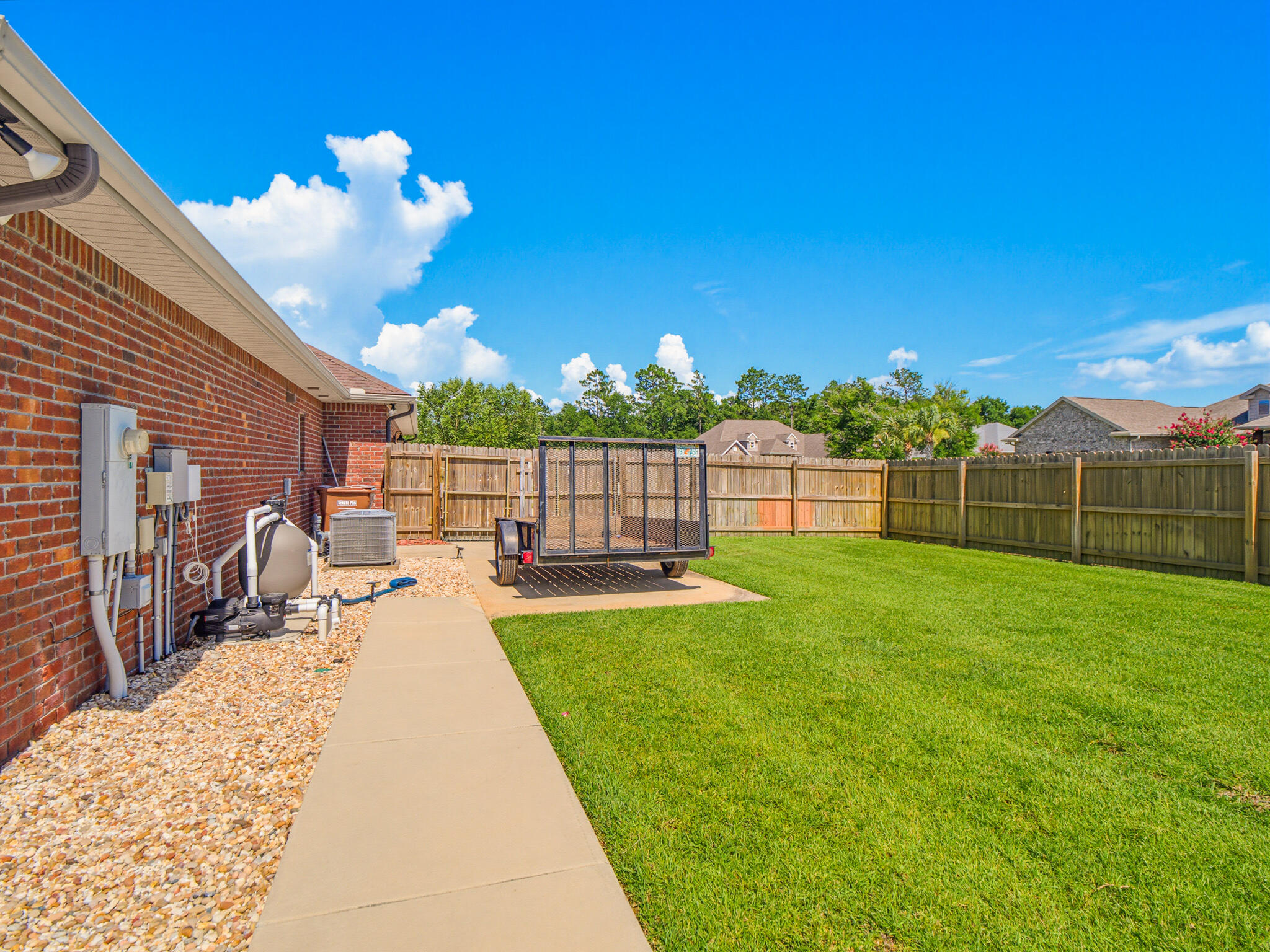COTTONWOOD FOURTH ADD LOT 24 BLK E AS DES IN OR 4464 PG 730 - Residential