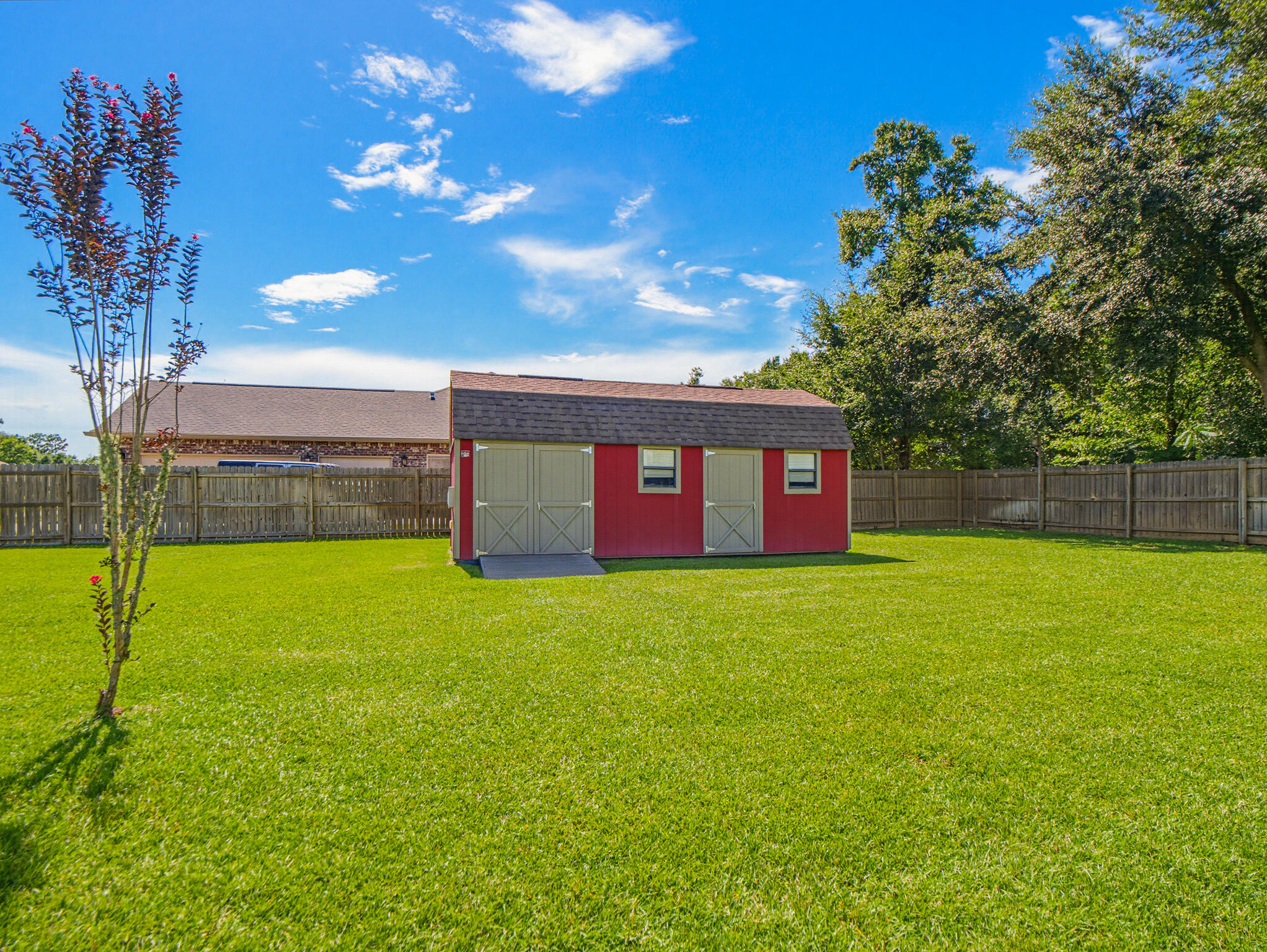 COTTONWOOD FOURTH ADD LOT 24 BLK E AS DES IN OR 4464 PG 730 - Residential