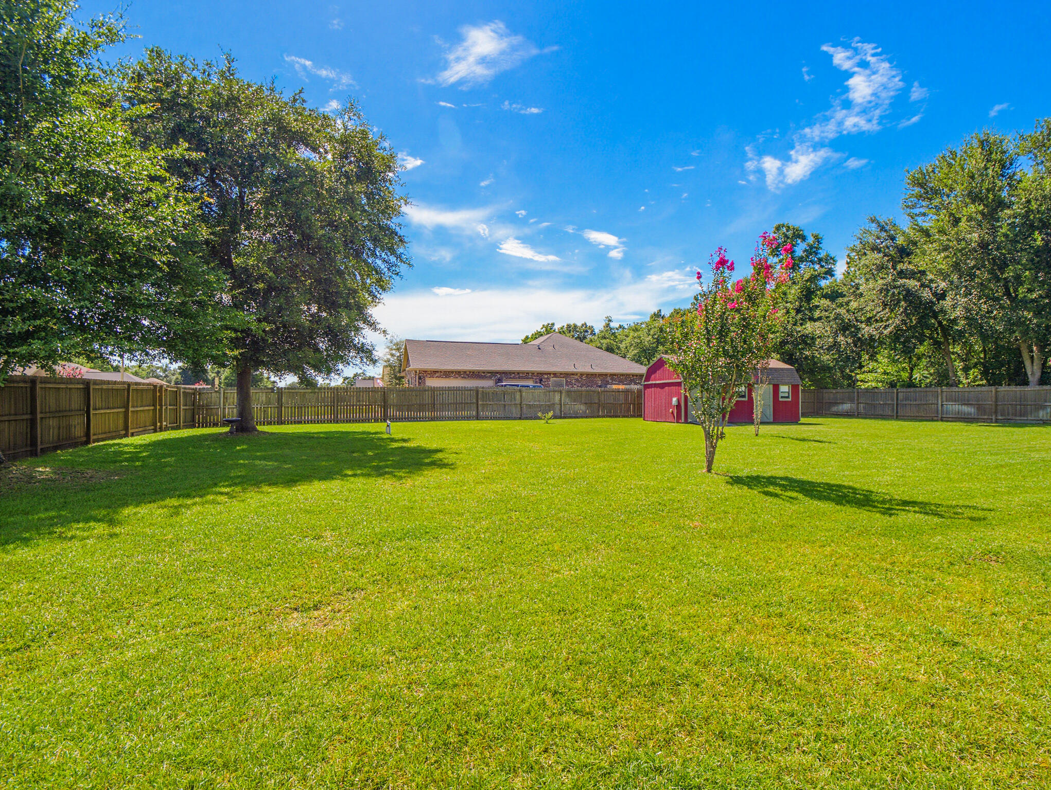 COTTONWOOD FOURTH ADD LOT 24 BLK E AS DES IN OR 4464 PG 730 - Residential
