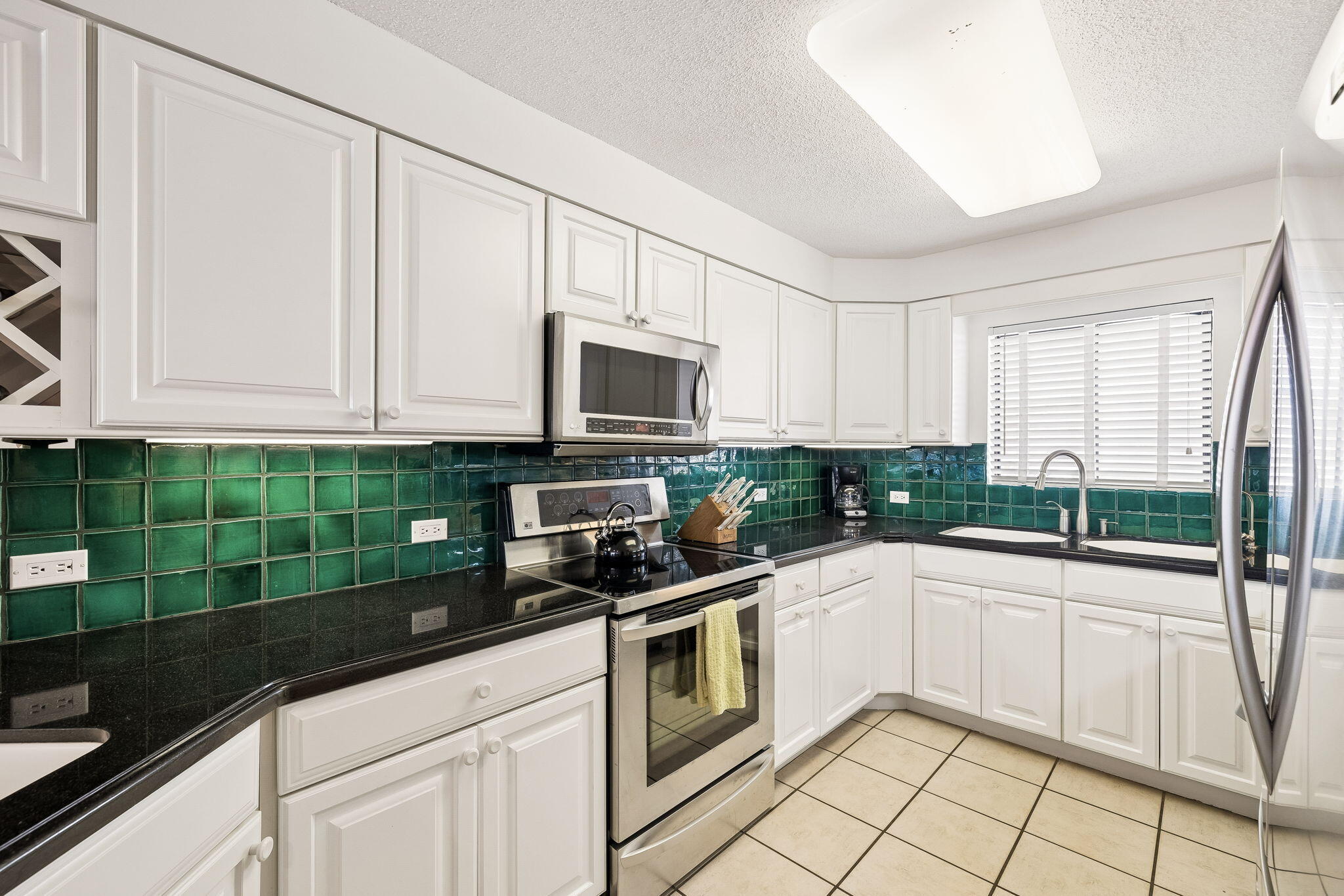 AEGEAN CONDO - Residential