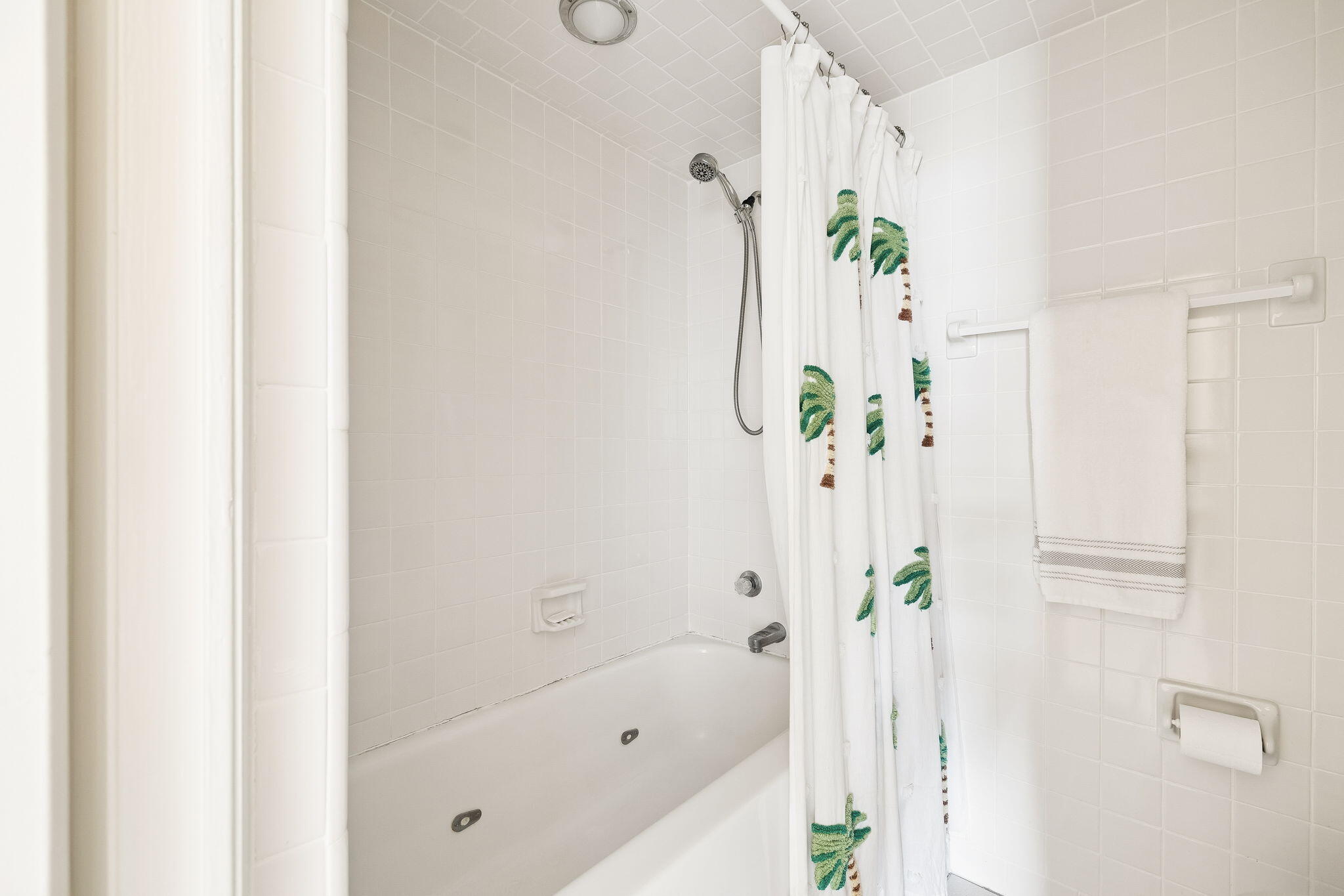 AEGEAN CONDO - Residential