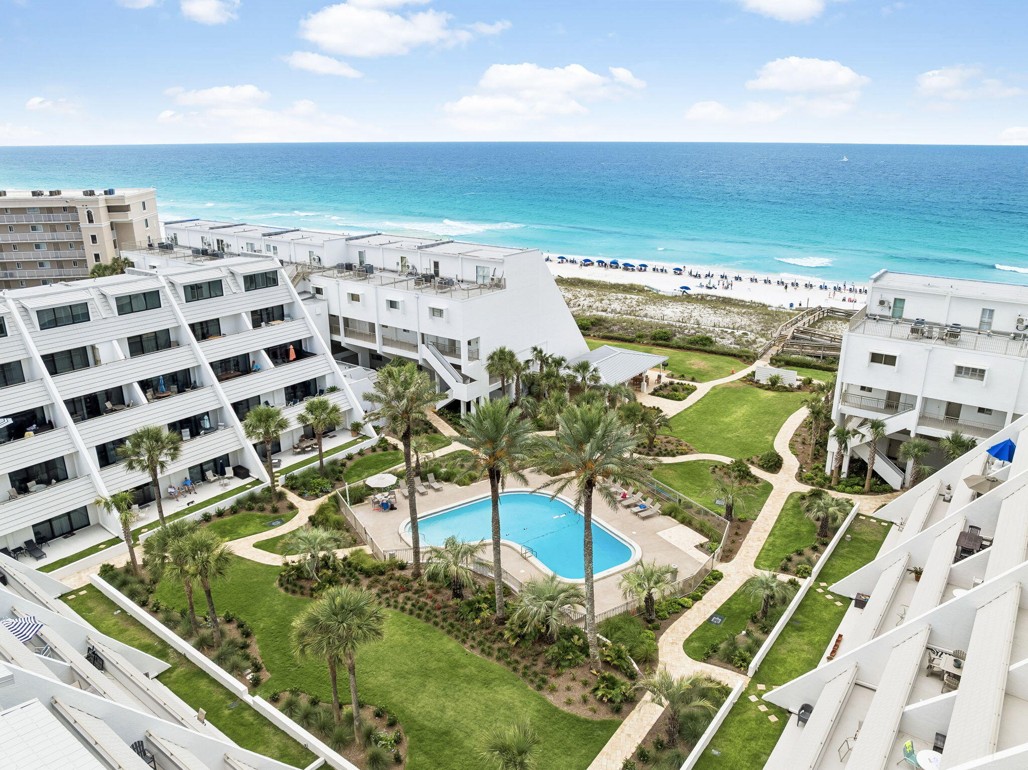 AEGEAN CONDO - Residential