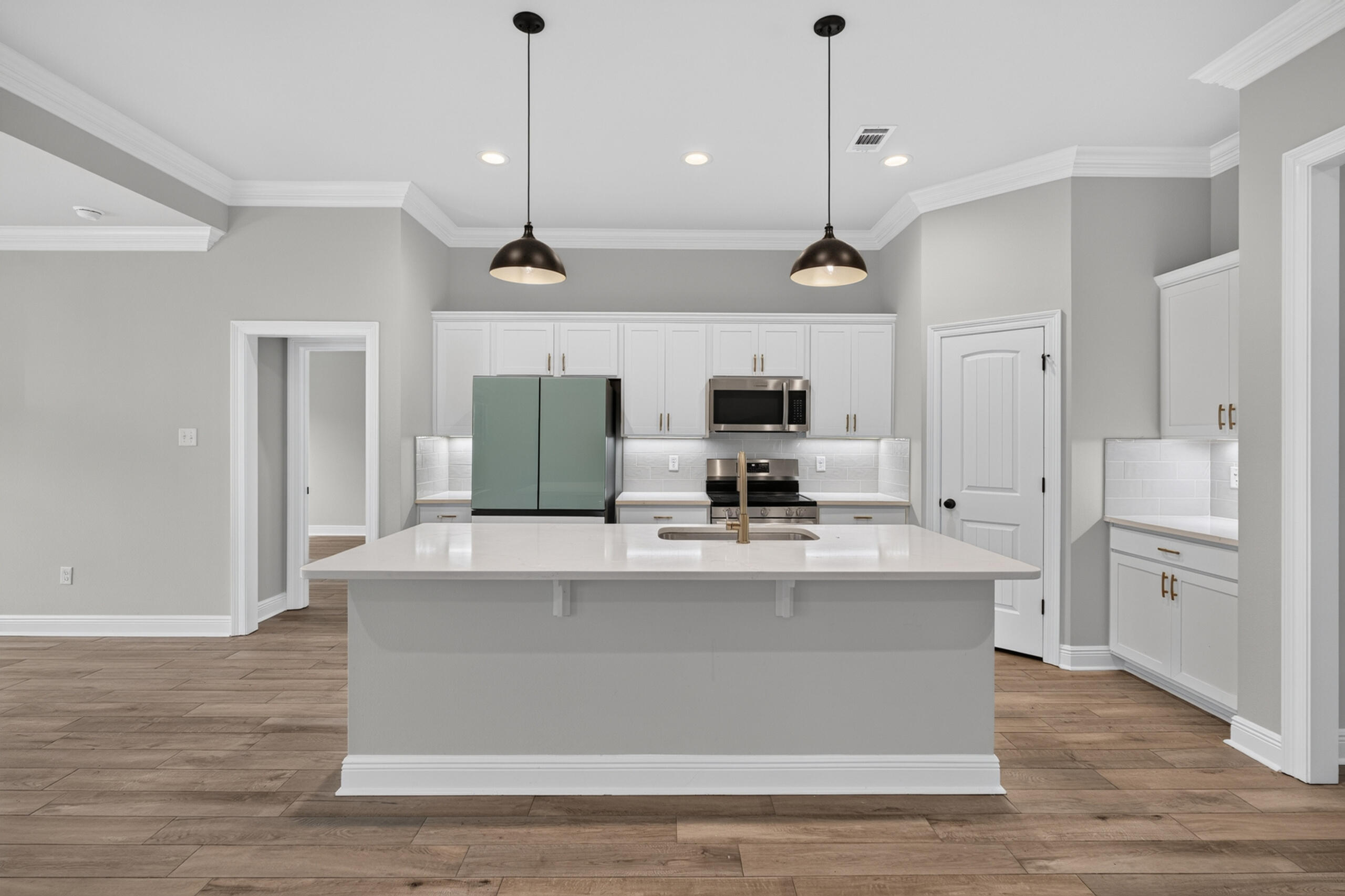 HAMMOCK BAY - MOONSWEPT - Residential