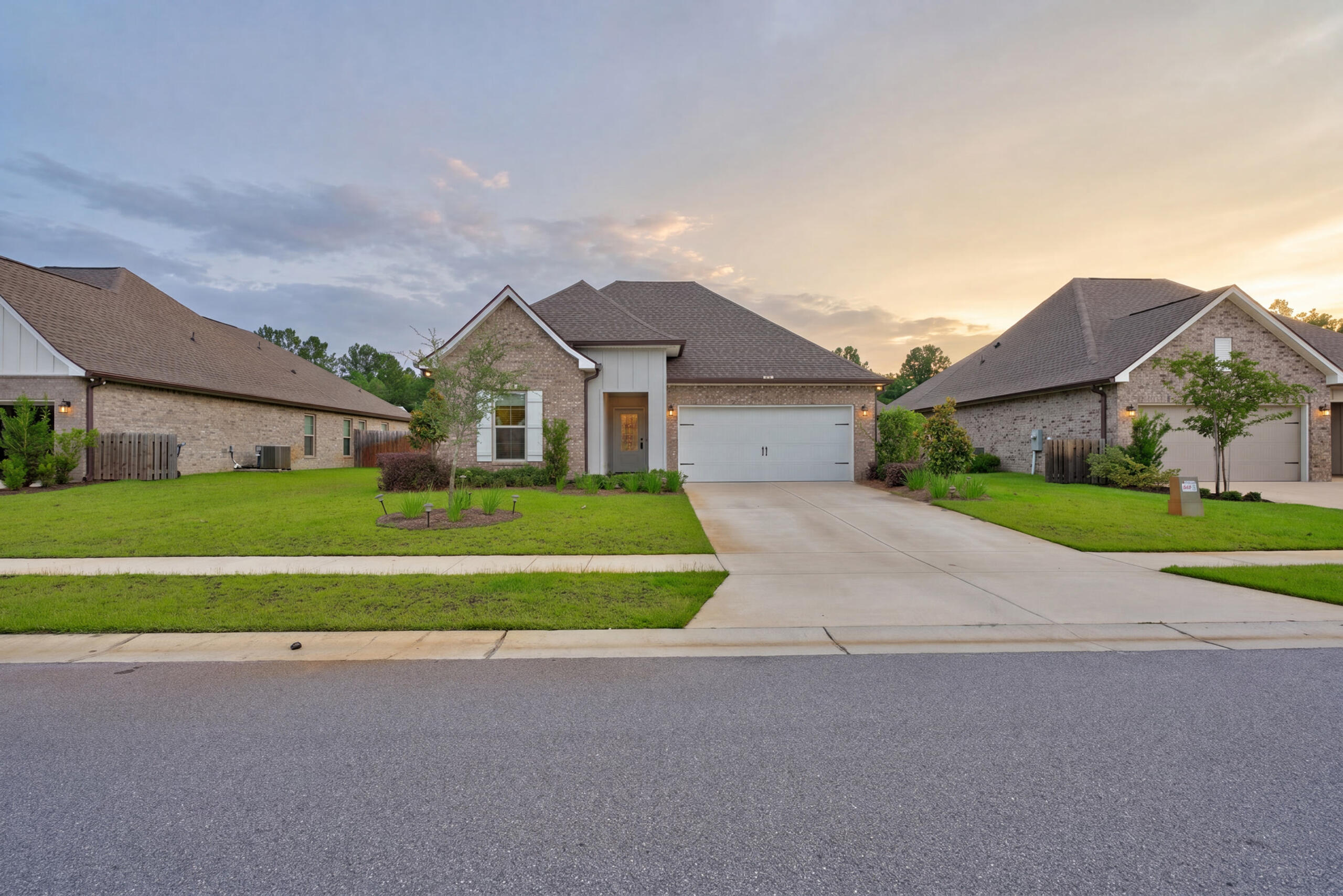 HAMMOCK BAY - MOONSWEPT - Residential