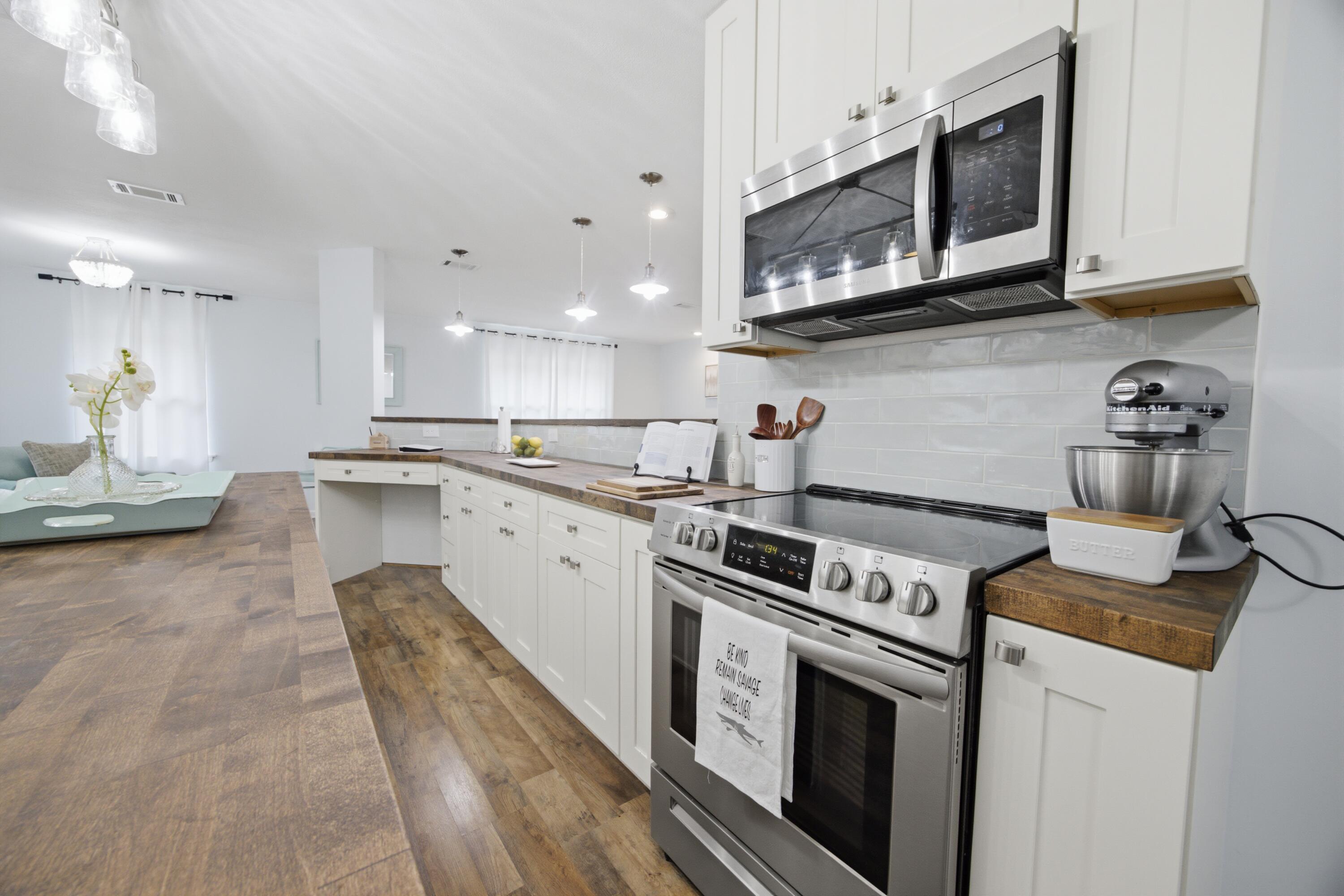 COLONY EST 3RD ADD - Residential