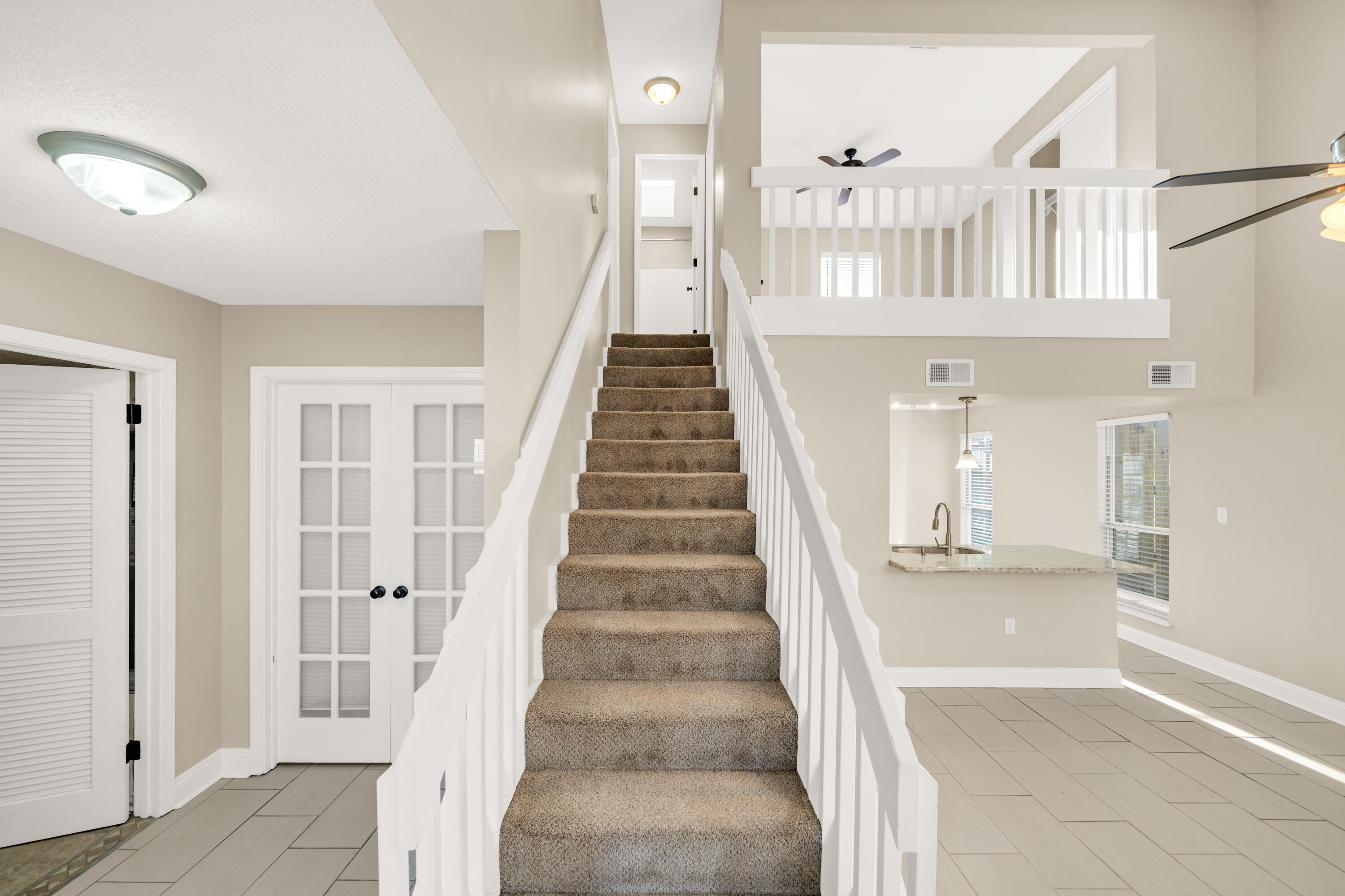 BRISTOL PARK - Residential