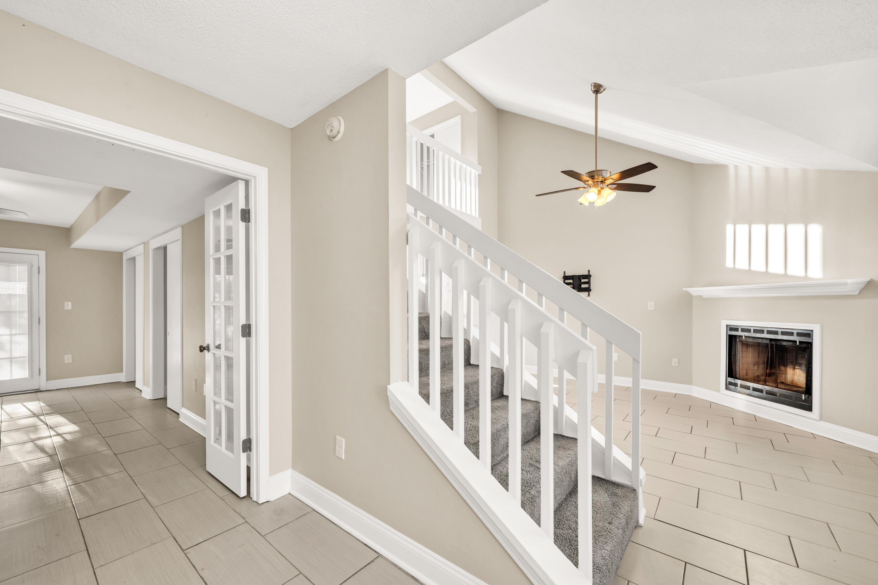 BRISTOL PARK - Residential