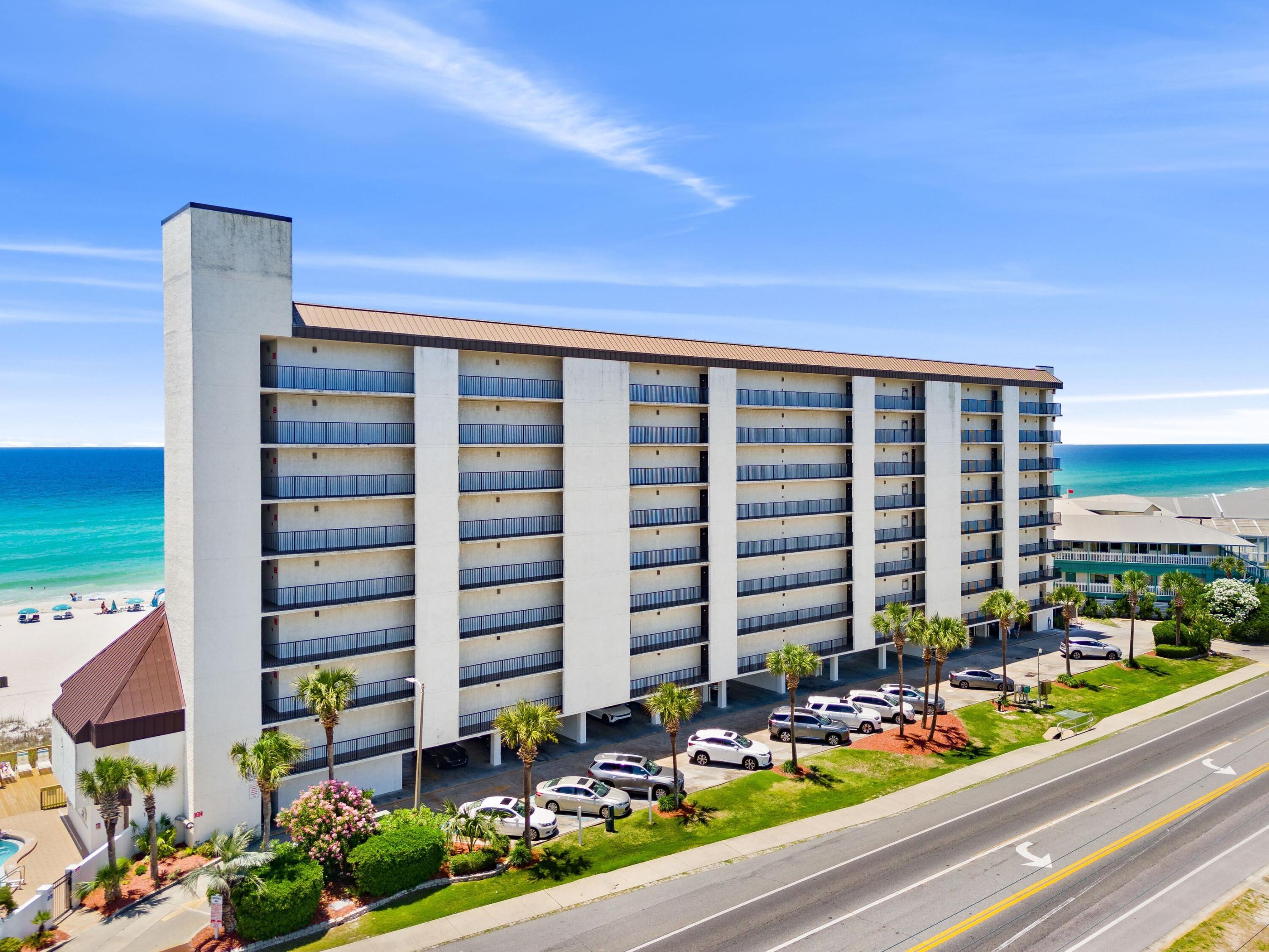 SEACHASE CONDO - Residential