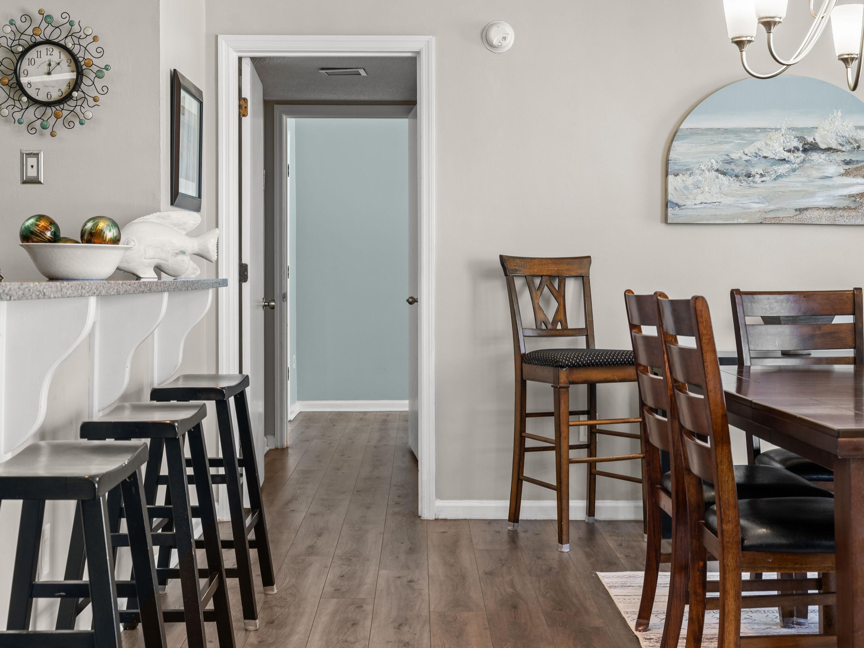SEACHASE CONDO - Residential