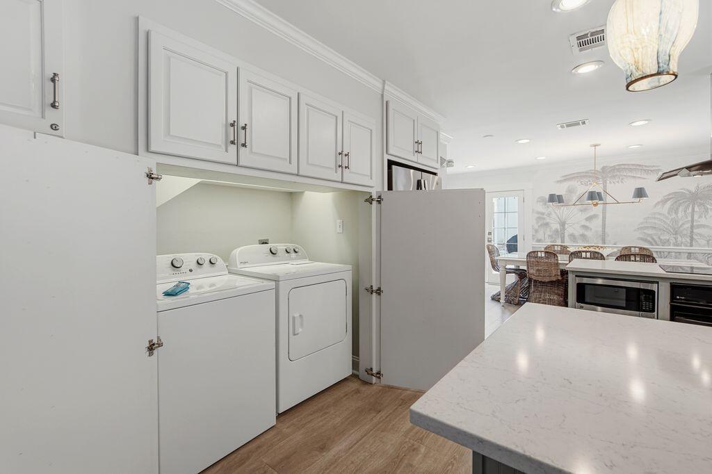 WINDANCER SHORES - Residential