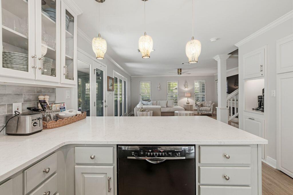 WINDANCER SHORES - Residential