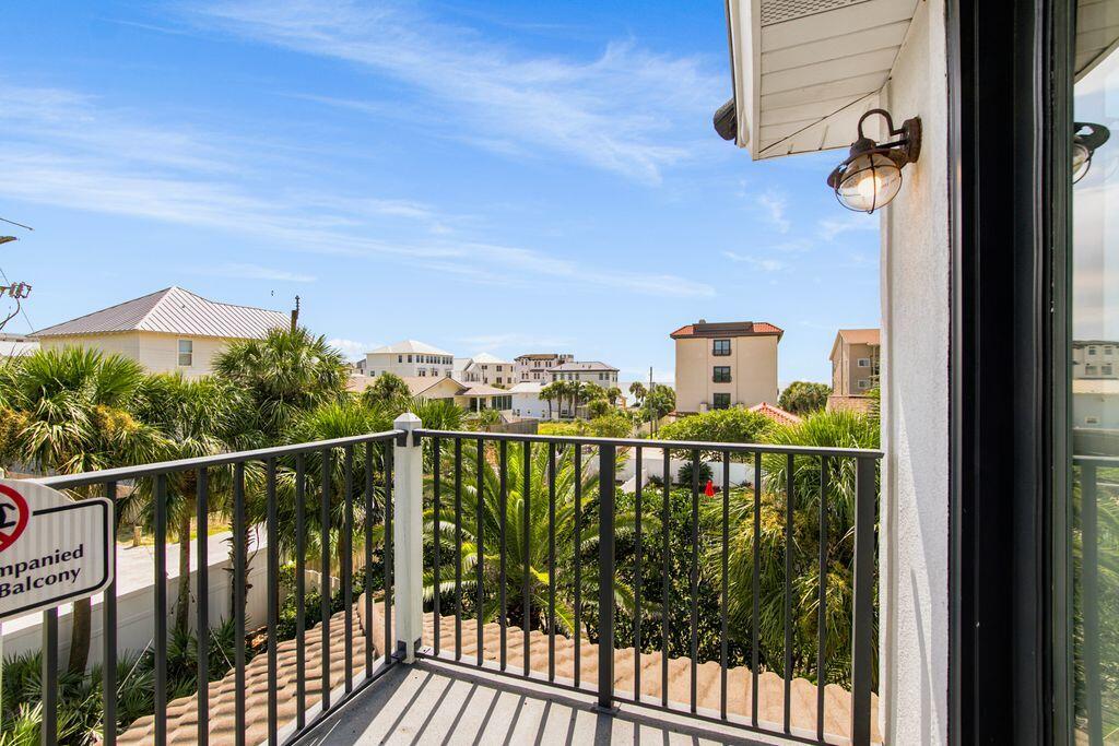 WINDANCER SHORES - Residential