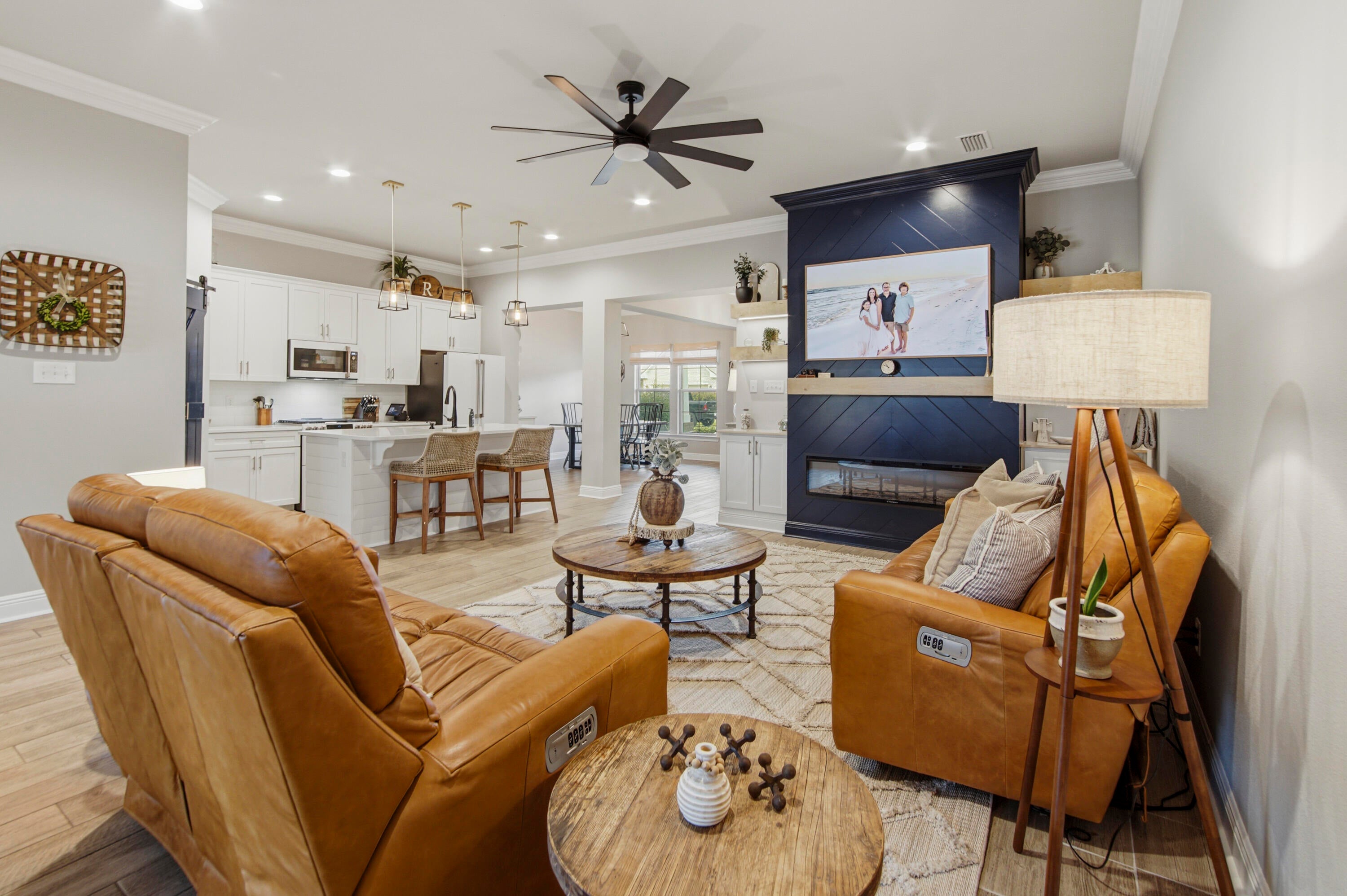 THE TRAILS AT HAMMOCK BAY - Residential